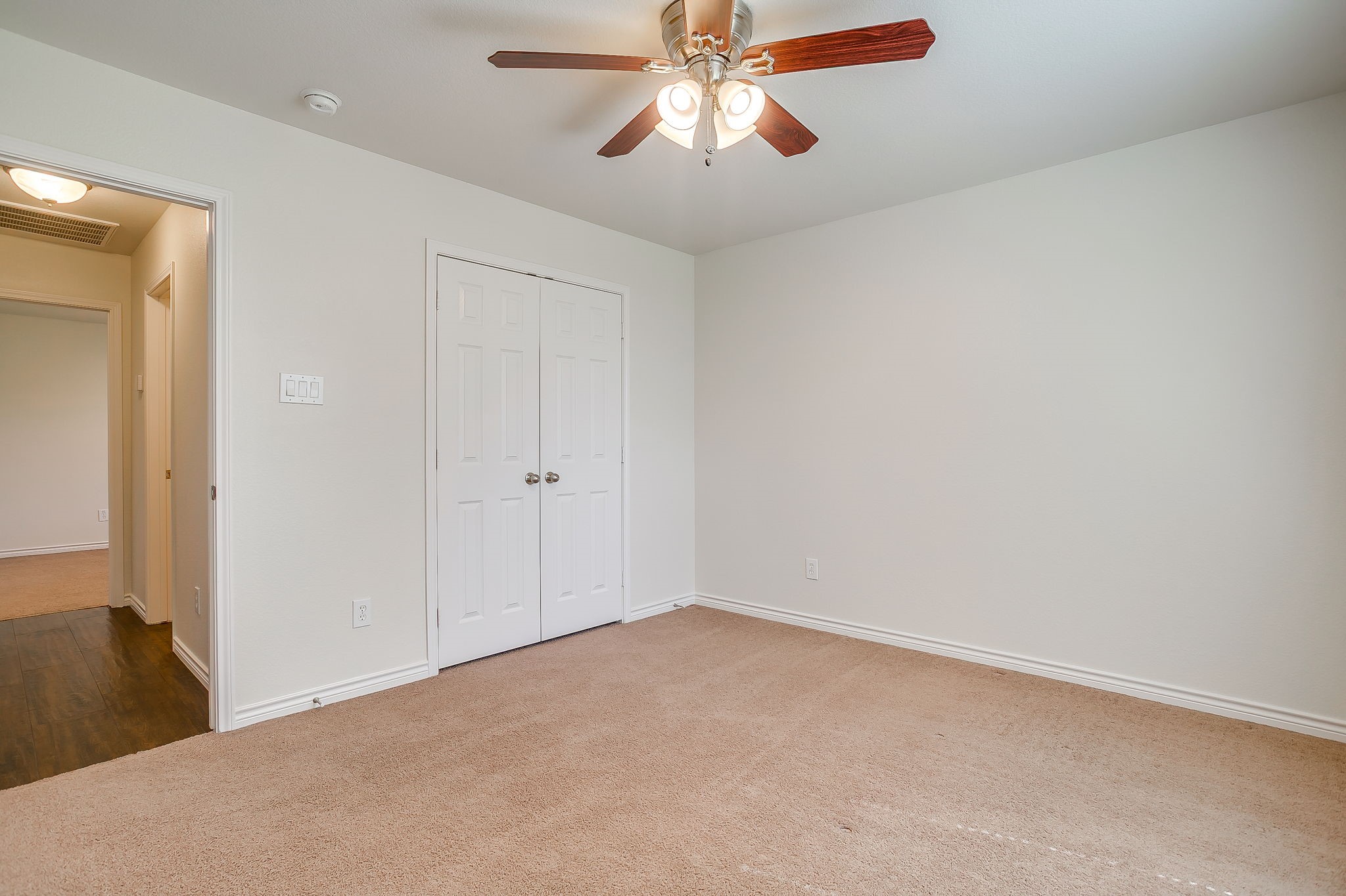 104 Thorobred Court Azle TX 76020