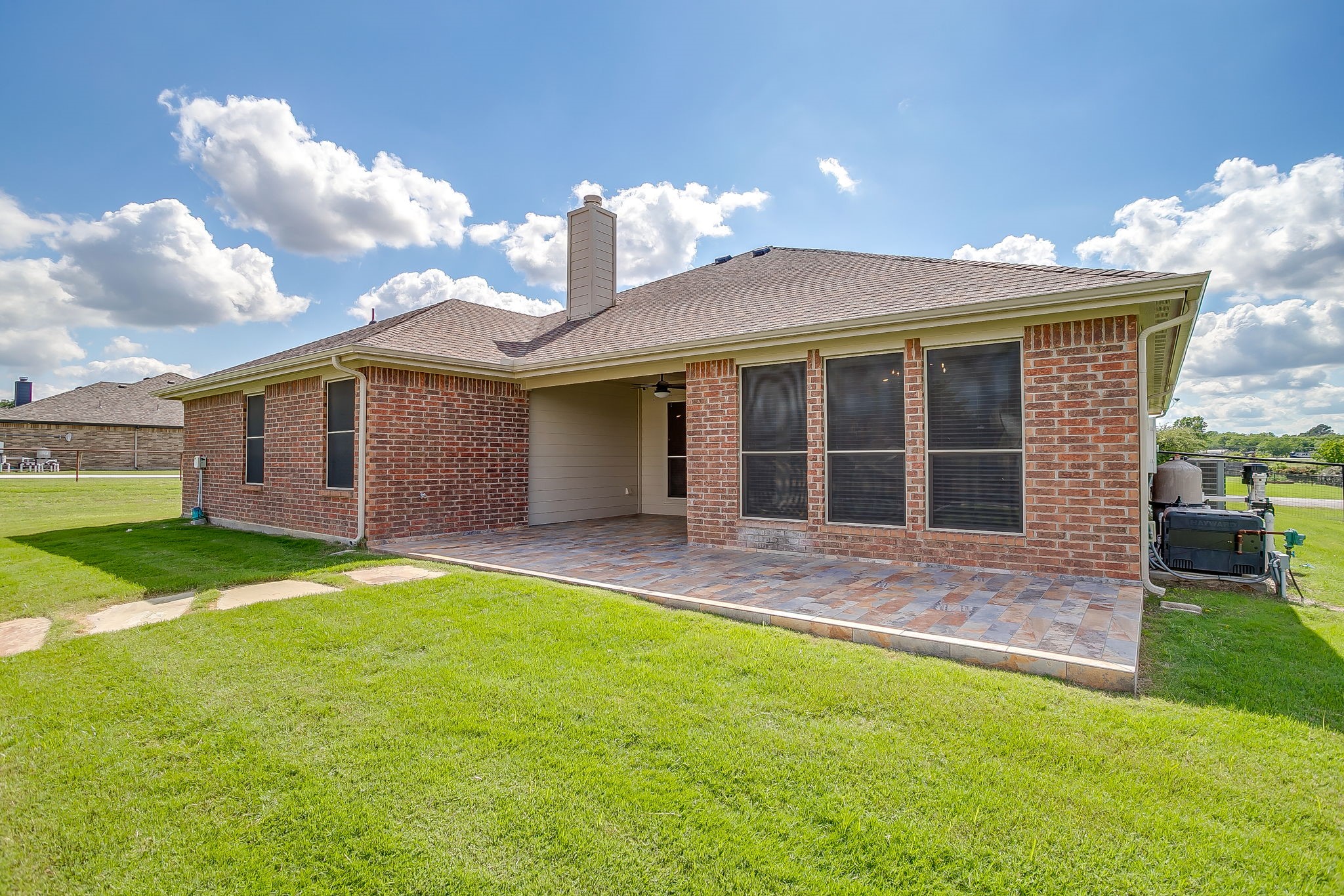 104 Thorobred Court Azle TX 76020