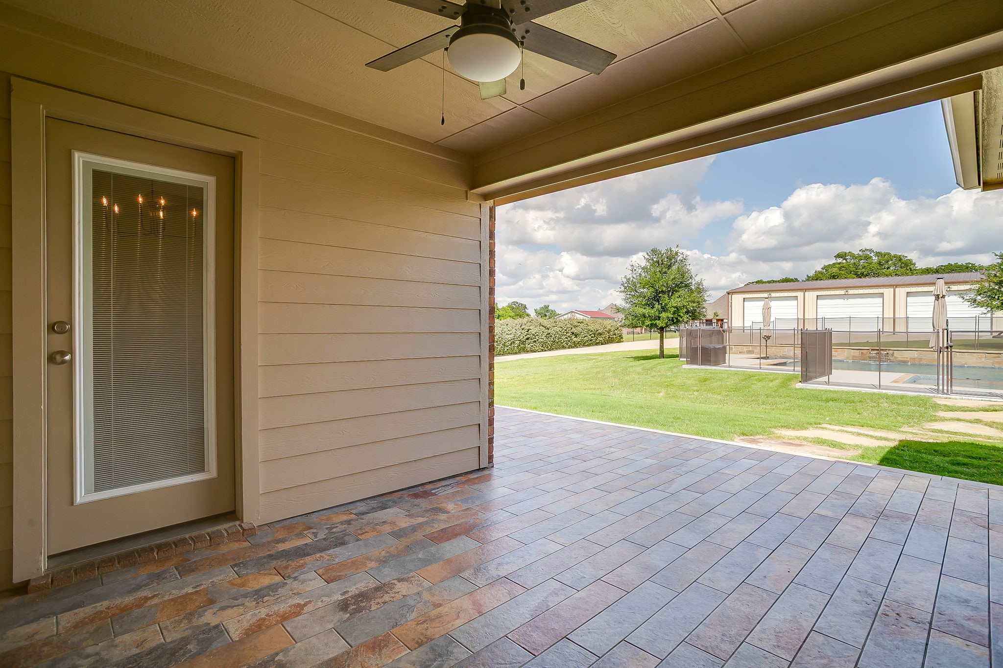 104 Thorobred Court Azle TX 76020