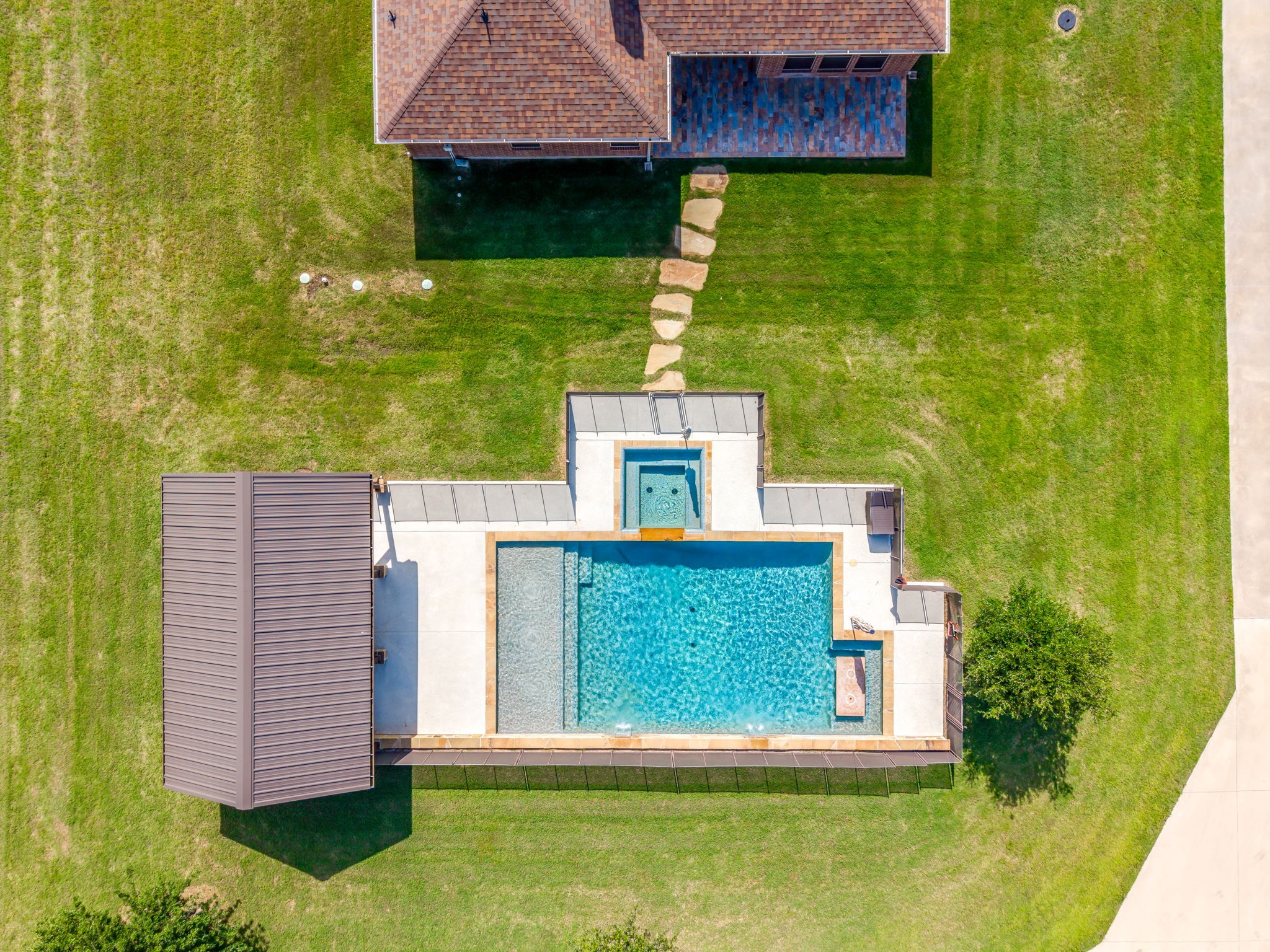 104 Thorobred Court Azle TX 76020