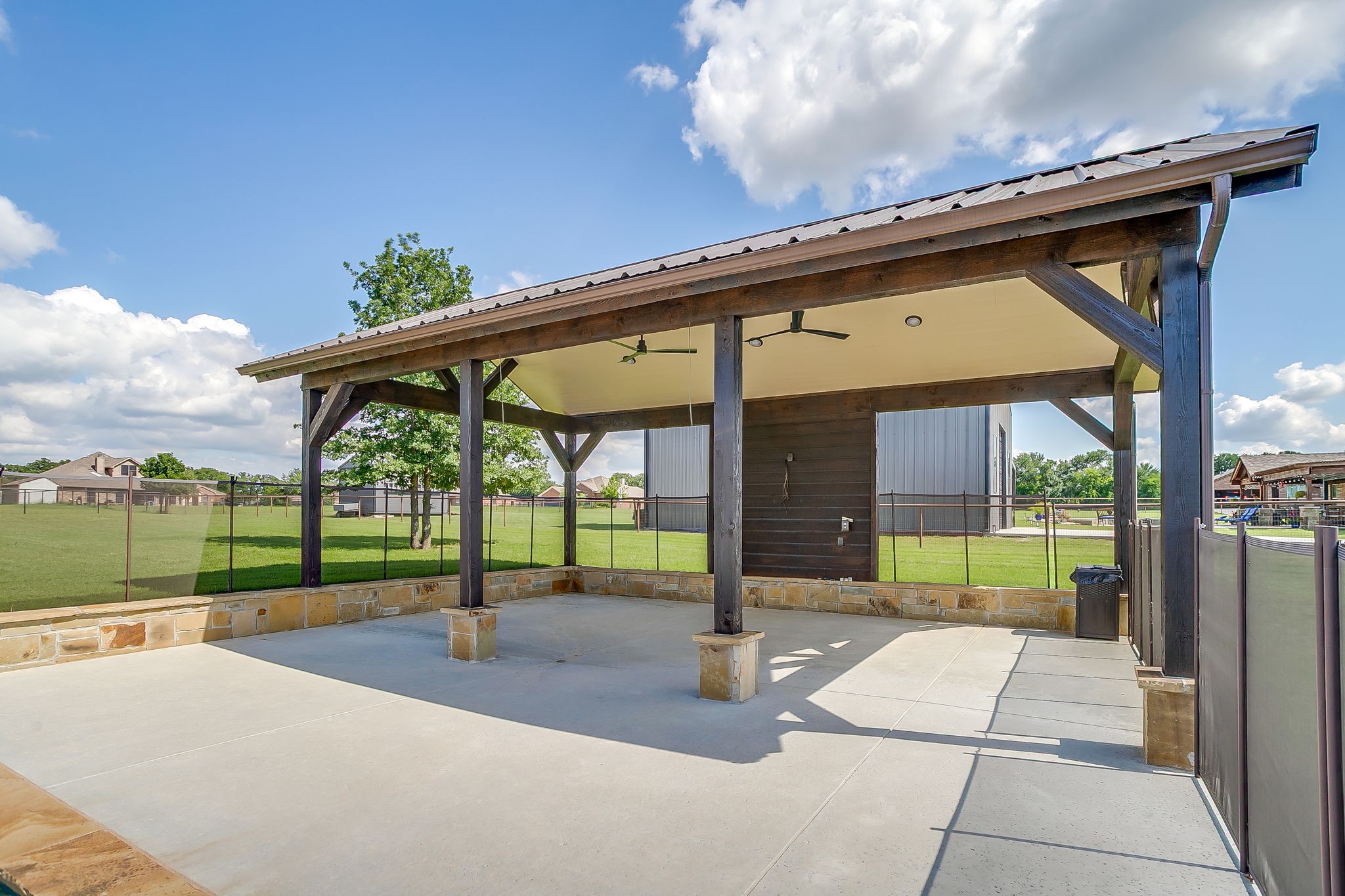 104 Thorobred Court Azle TX 76020