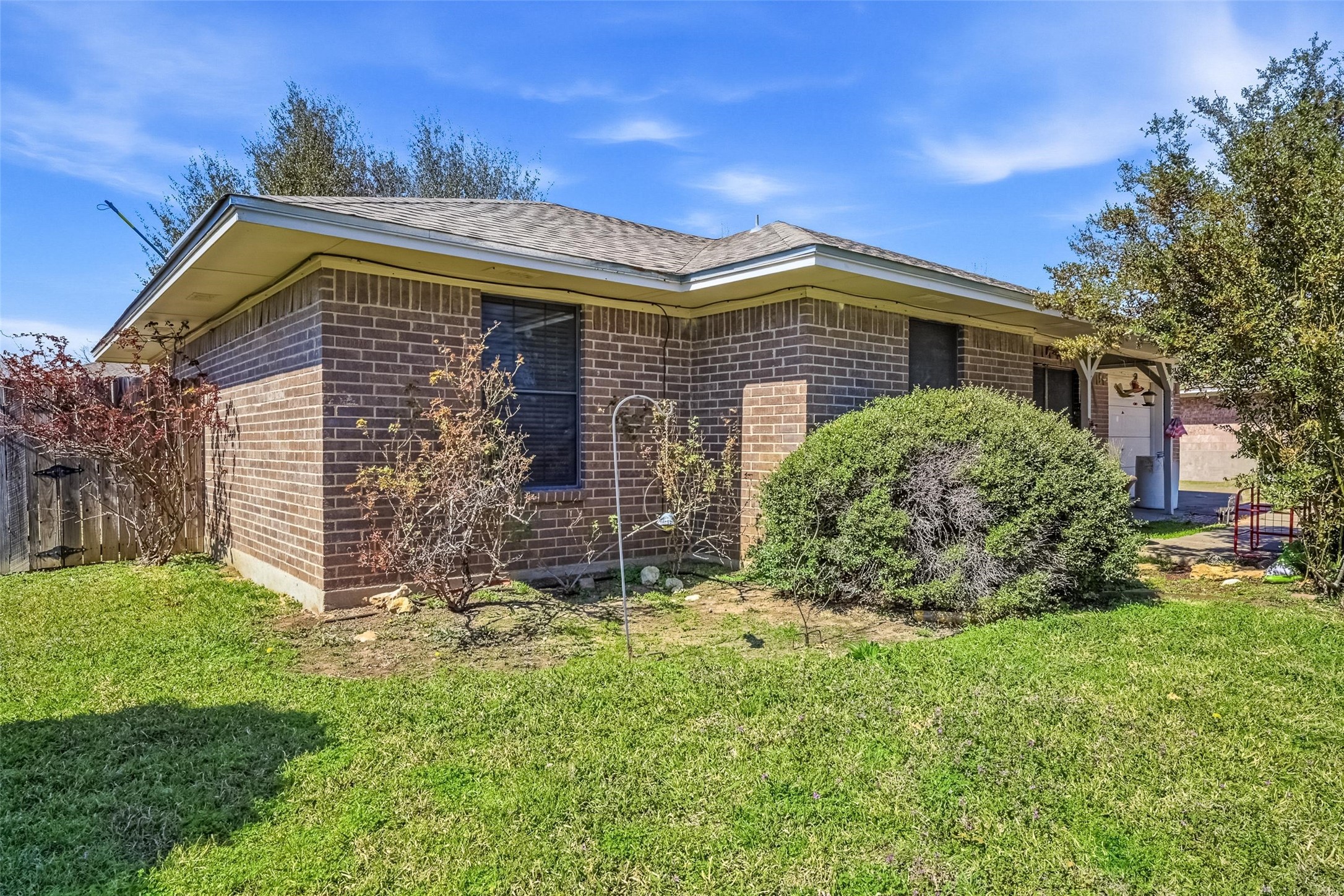 821 Jennifer Court Sanger TX 76266