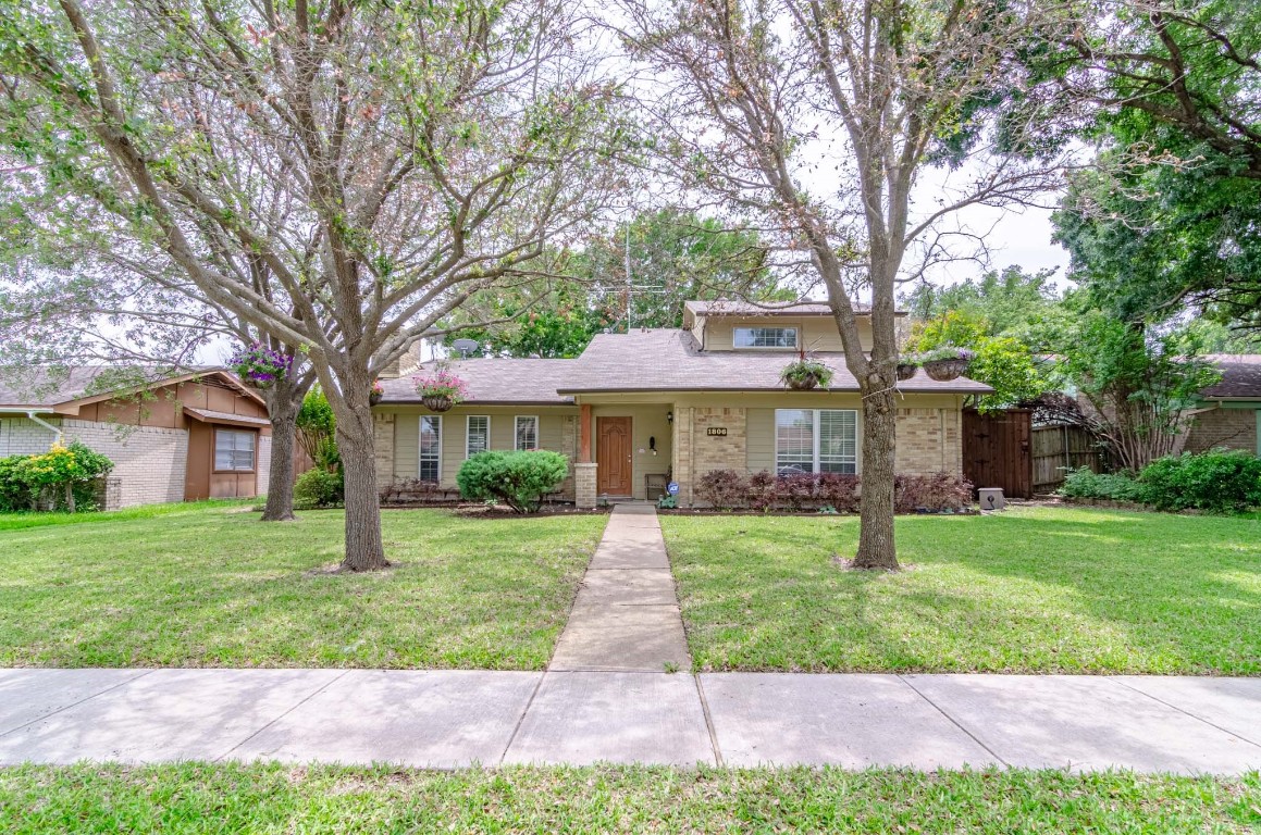 1806 Lewis Drive Garland TX 75041