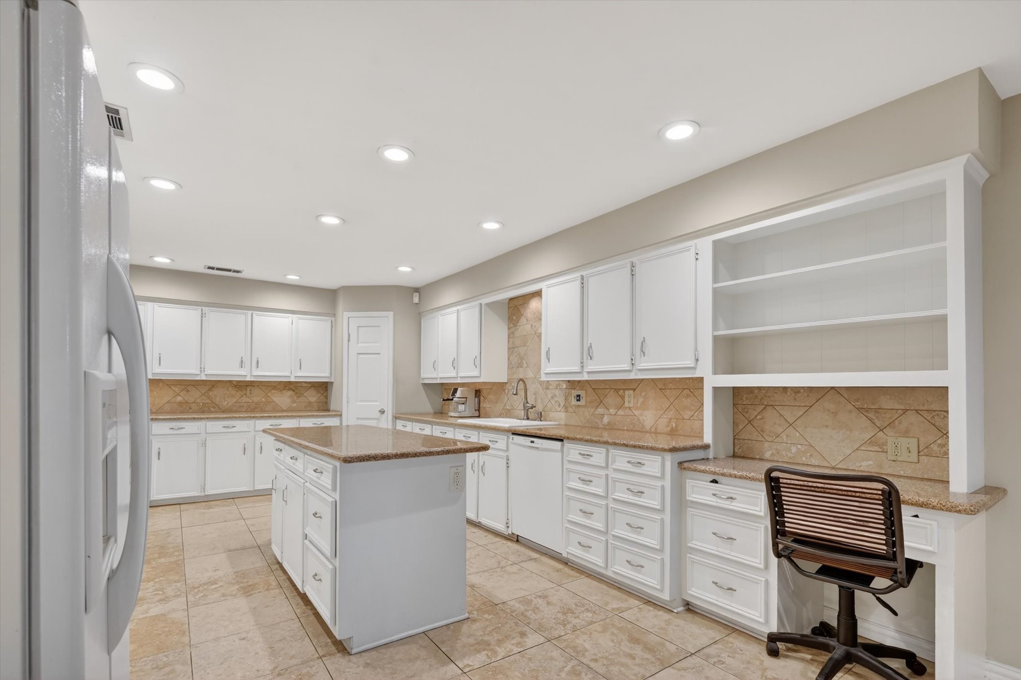 611 Harvest Glen Drive Richardson TX 75081