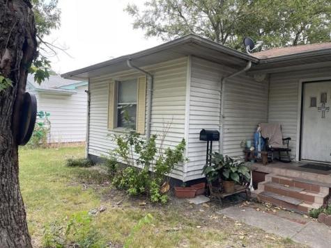 214 E Daugherty Drive Garland TX 75041