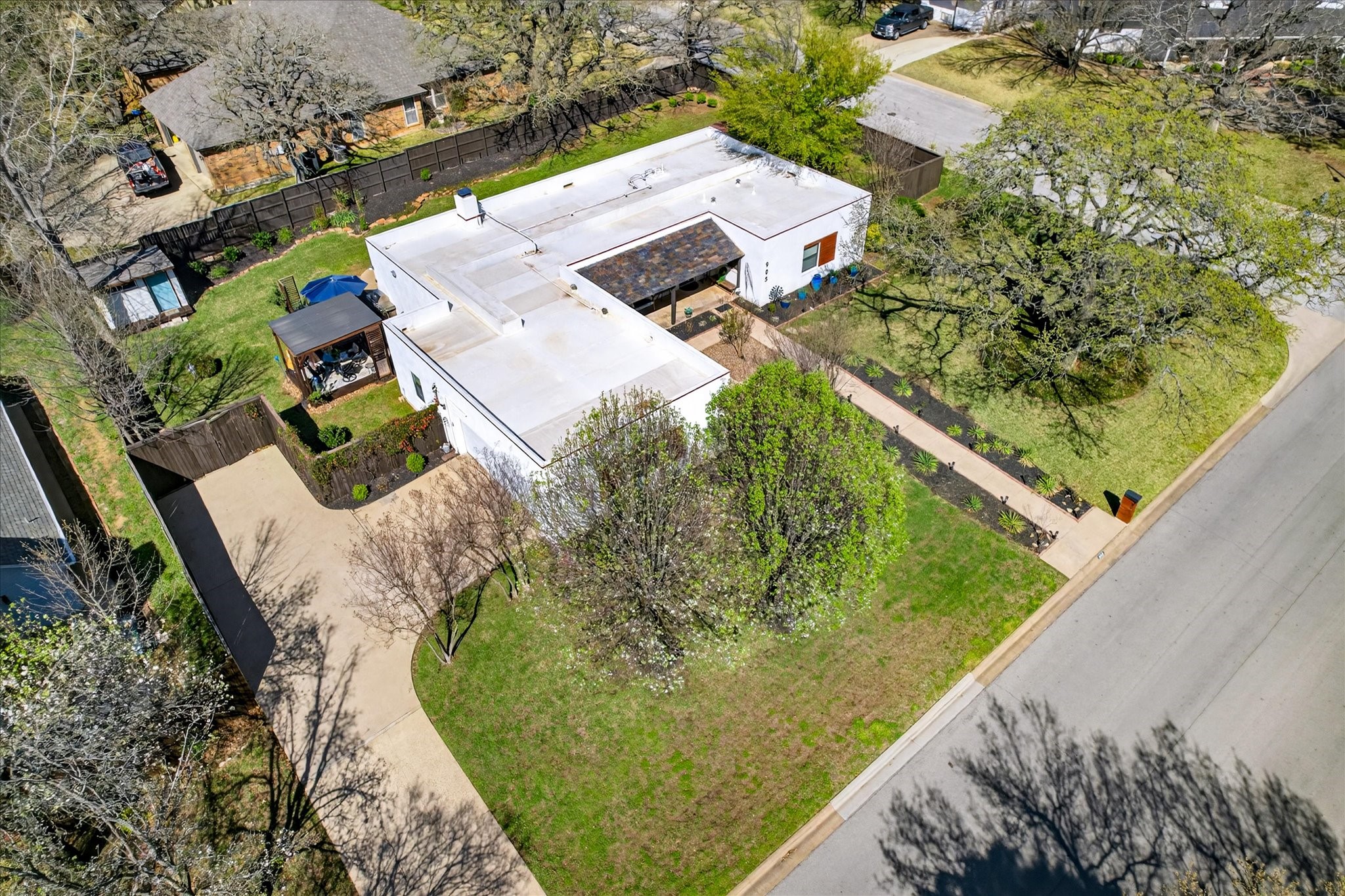 905 Lynhurst Lane Denton TX 76205