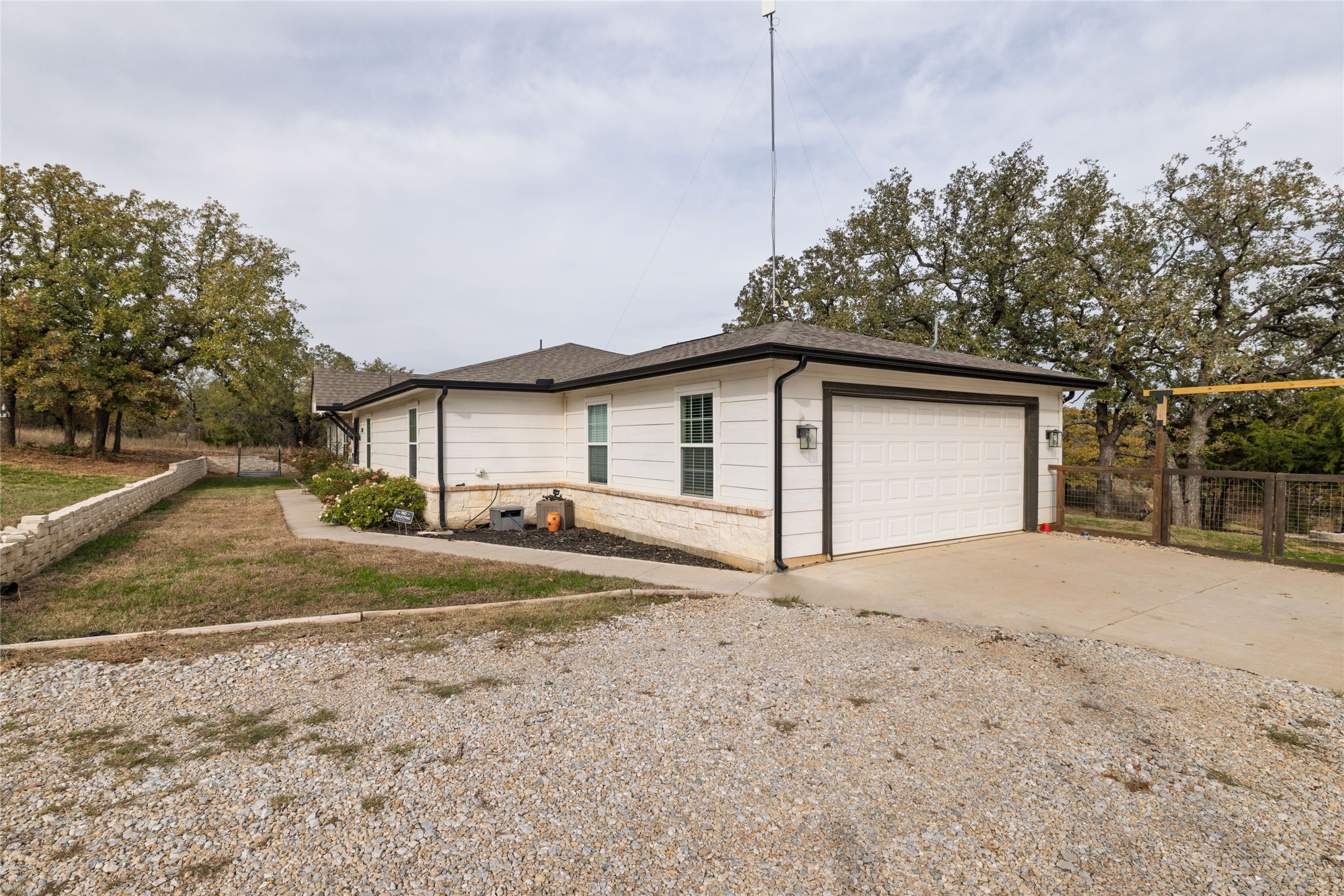 399 Wild Hill Oak Drive Springtown TX 76082