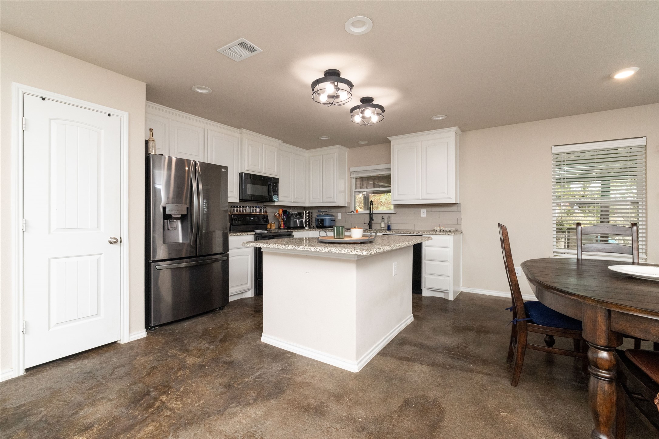 399 Wild Hill Oak Drive Springtown TX 76082
