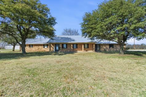 7209 W Fm 922 Era TX 76238