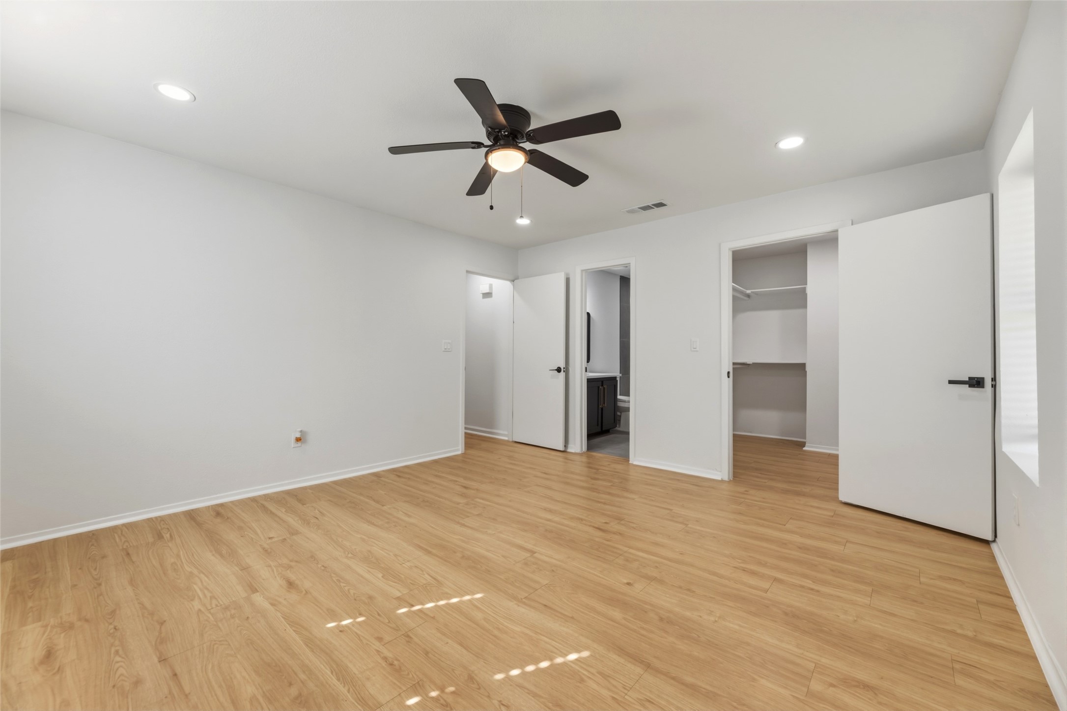 203 Red Bird Court Cleburne TX 76058