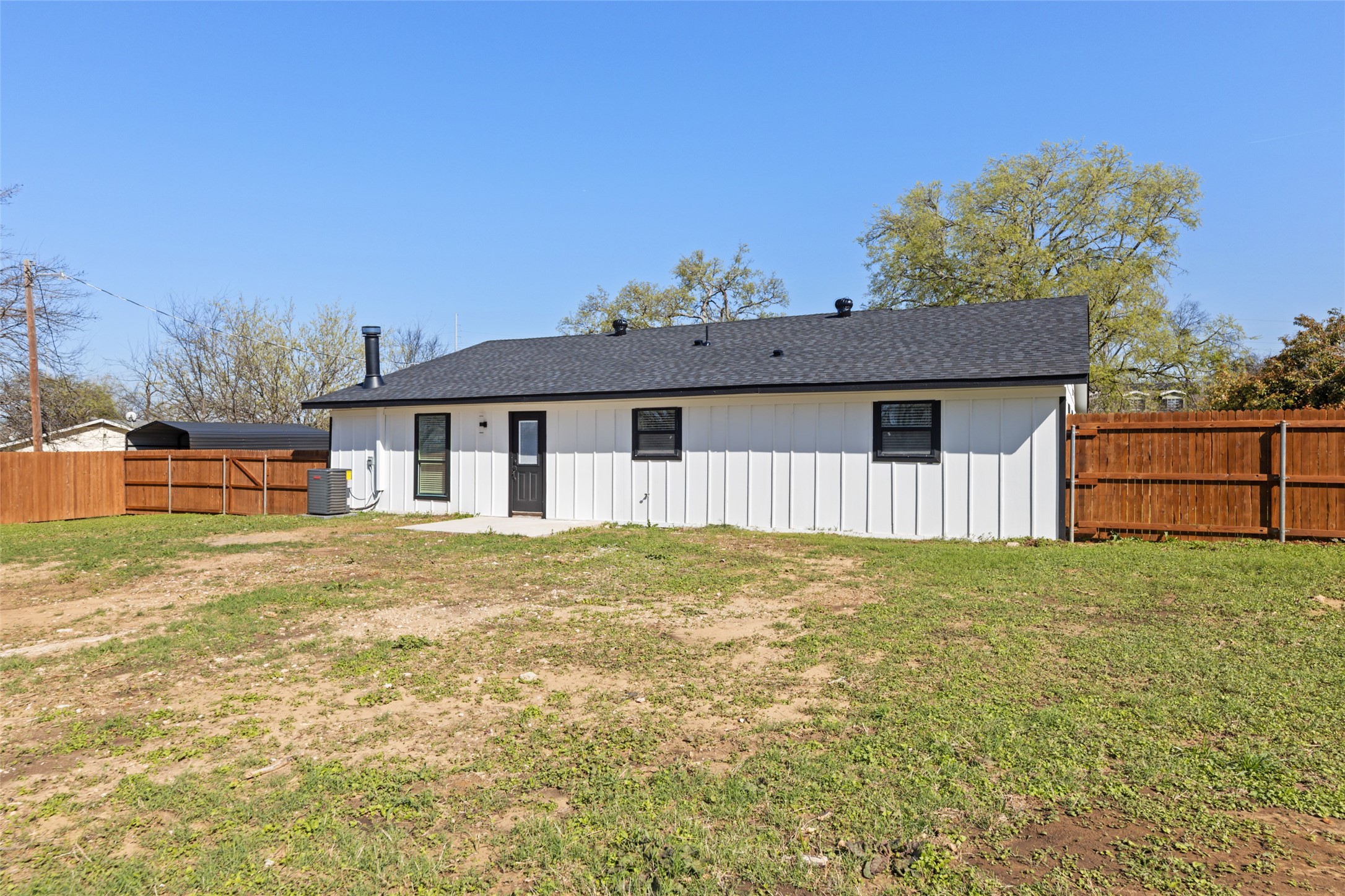 203 Red Bird Court Cleburne TX 76058