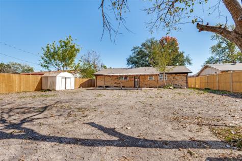 823 Ross Lane Seagoville TX 75159