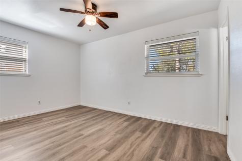 823 Ross Lane Seagoville TX 75159