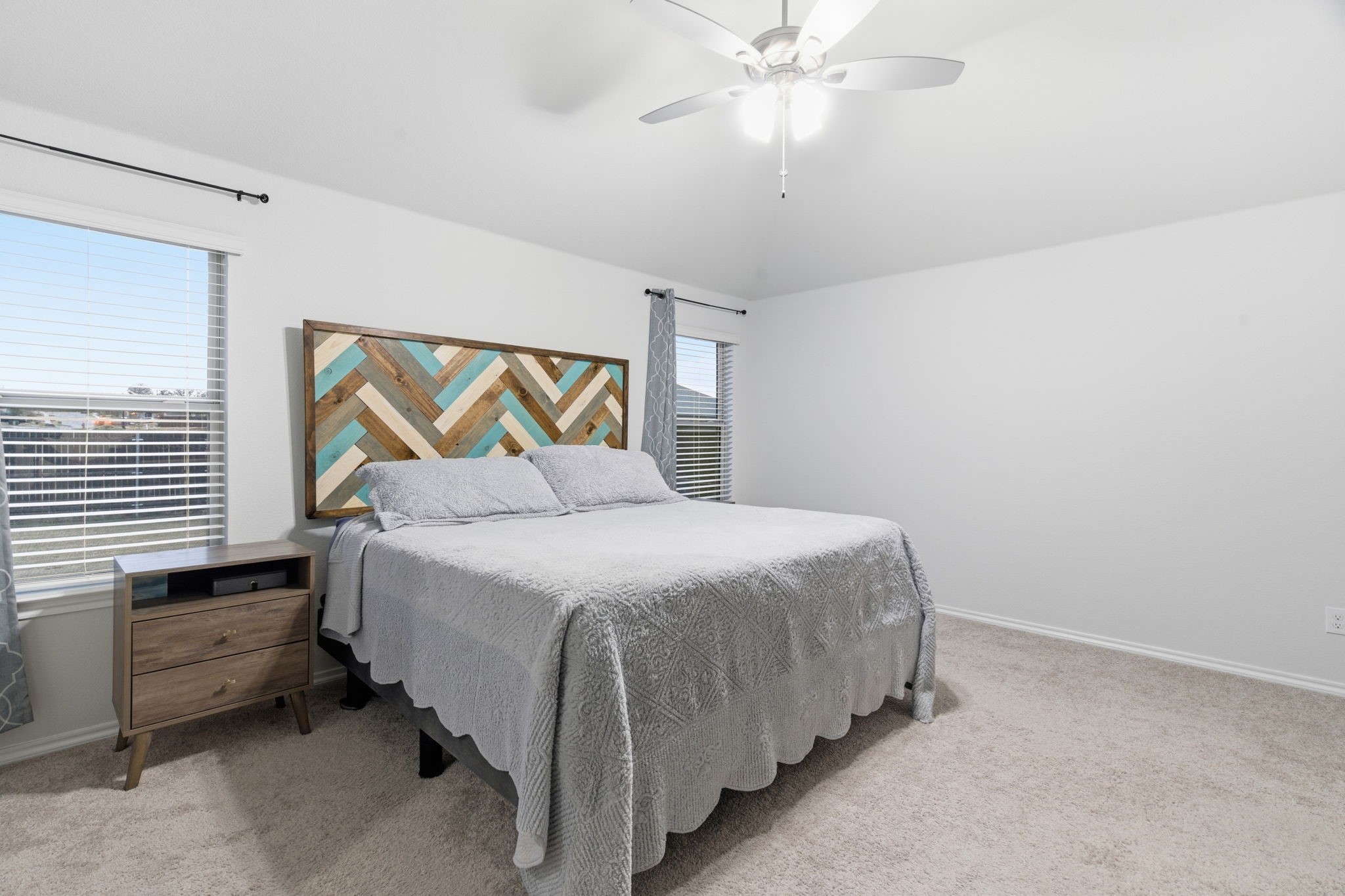 437 Falcon Way Azle TX 76020