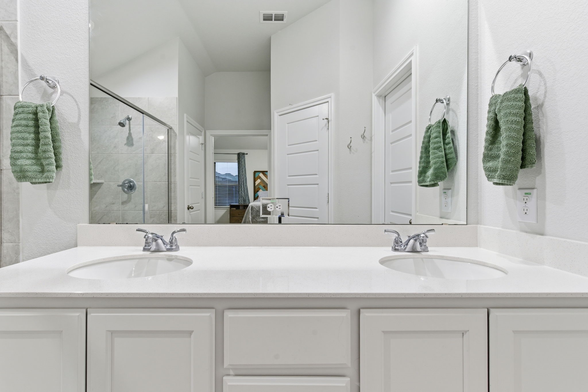 437 Falcon Way Azle TX 76020