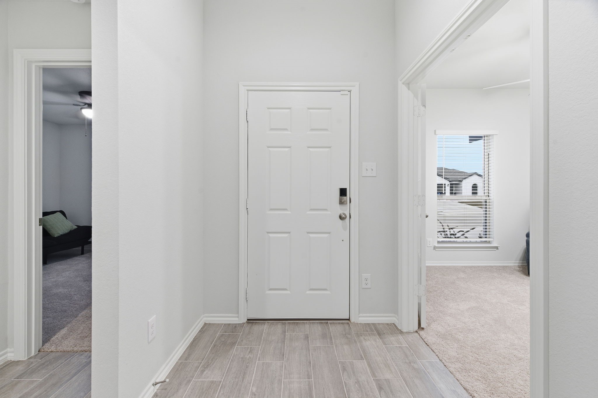437 Falcon Way Azle TX 76020