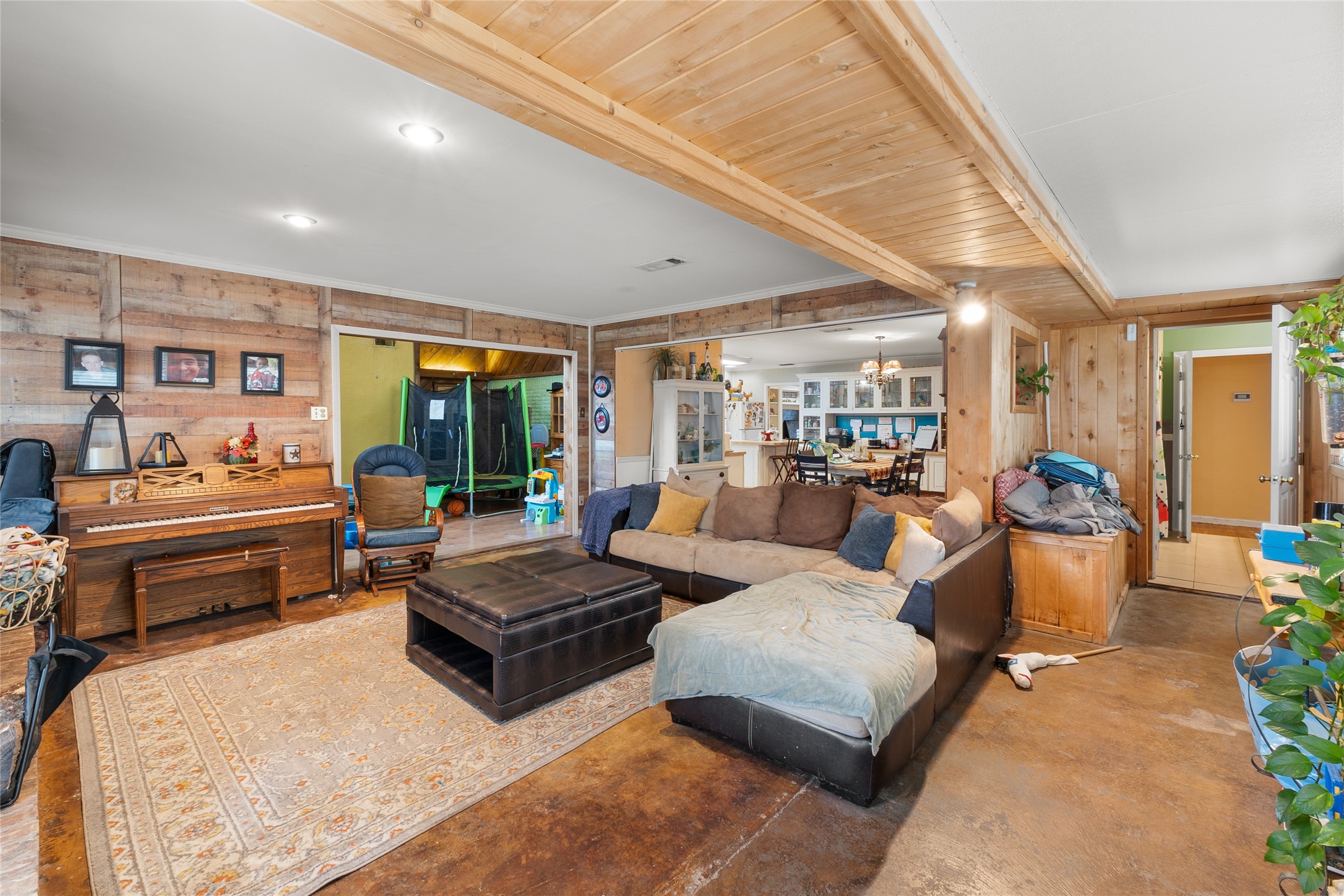 2510 Wychelm Drive Kilgore TX 75662