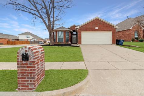 12516 Cottageville Lane Fort Worth TX 76244