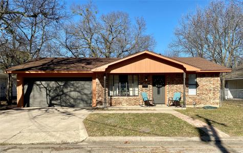 1517 Truelove Street Gainesville TX 76240