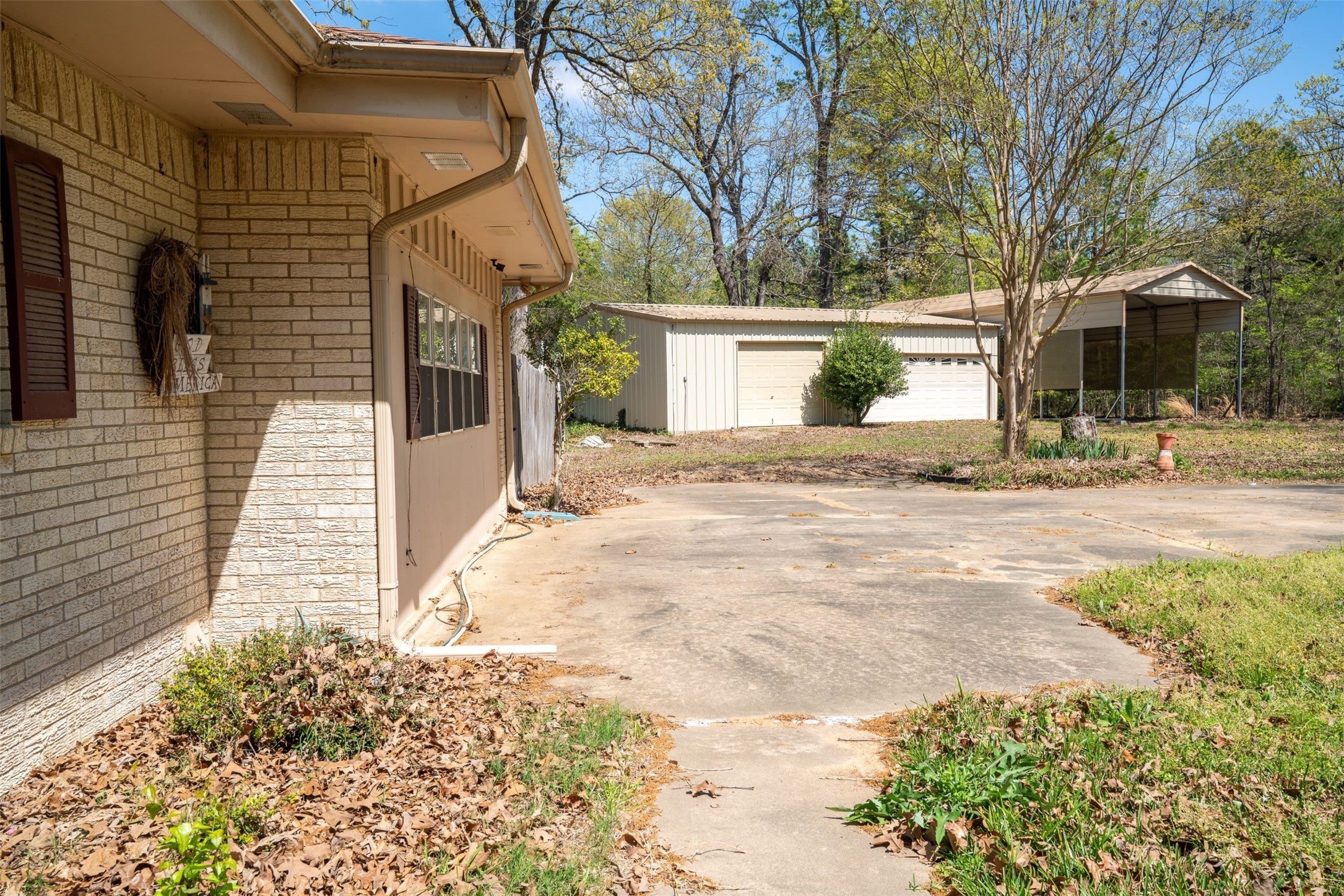 375 County Road 45080 Powderly TX 75473