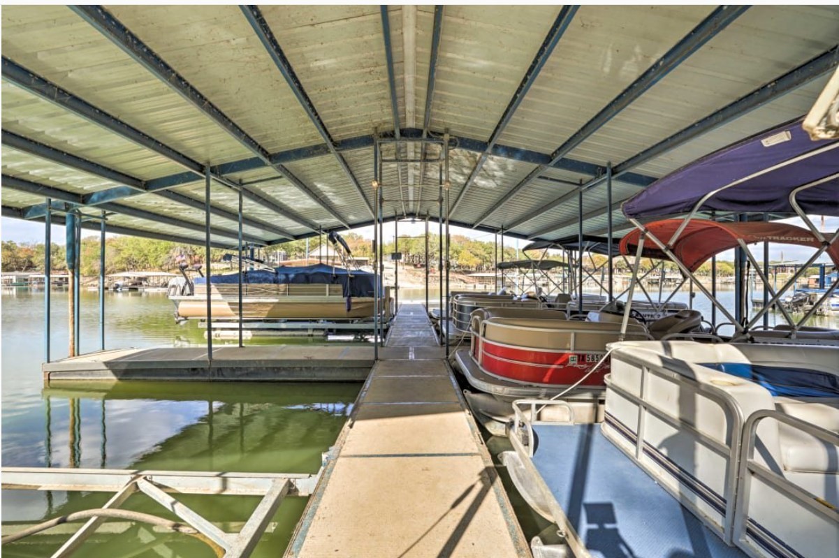 179 Private Road 1735 Chico TX 76431