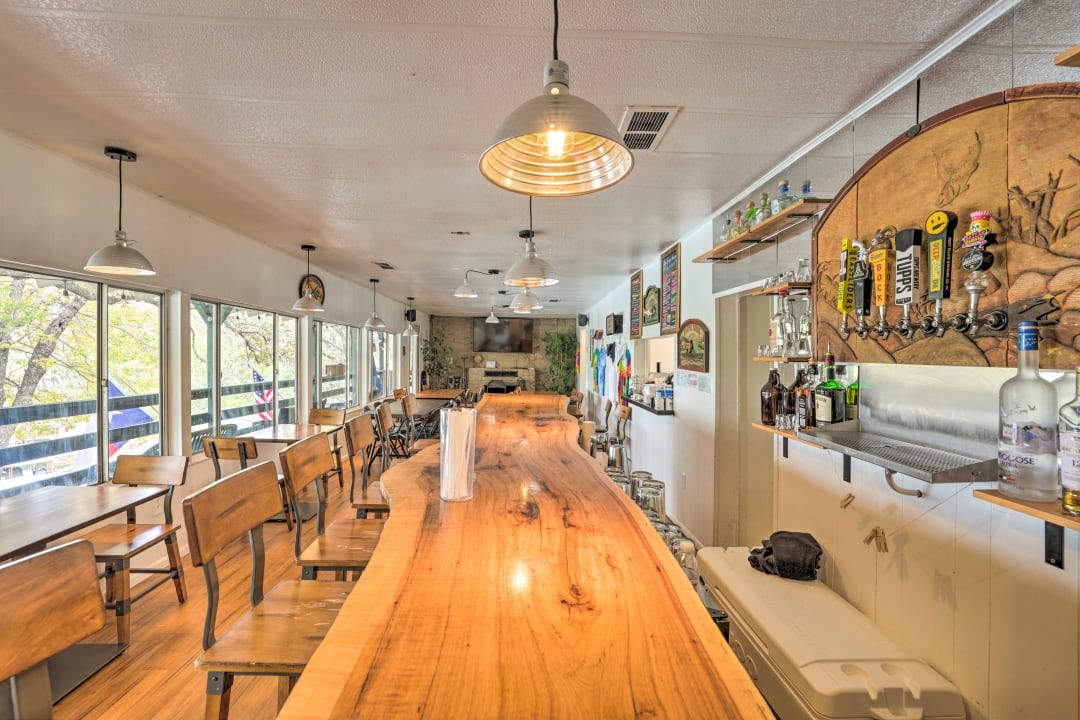 179 Private Road 1735 Chico TX 76431