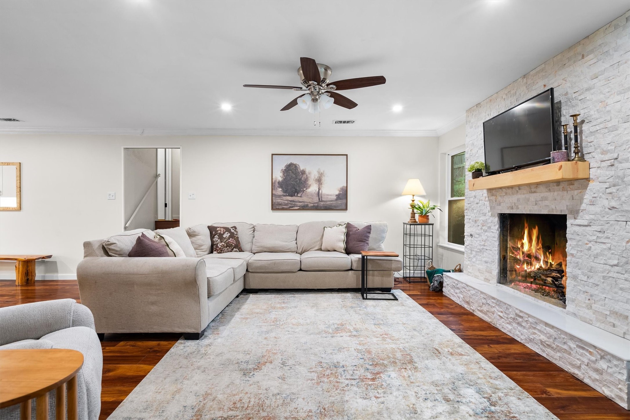 2610 Oak Cliff Lane Arlington TX 76012