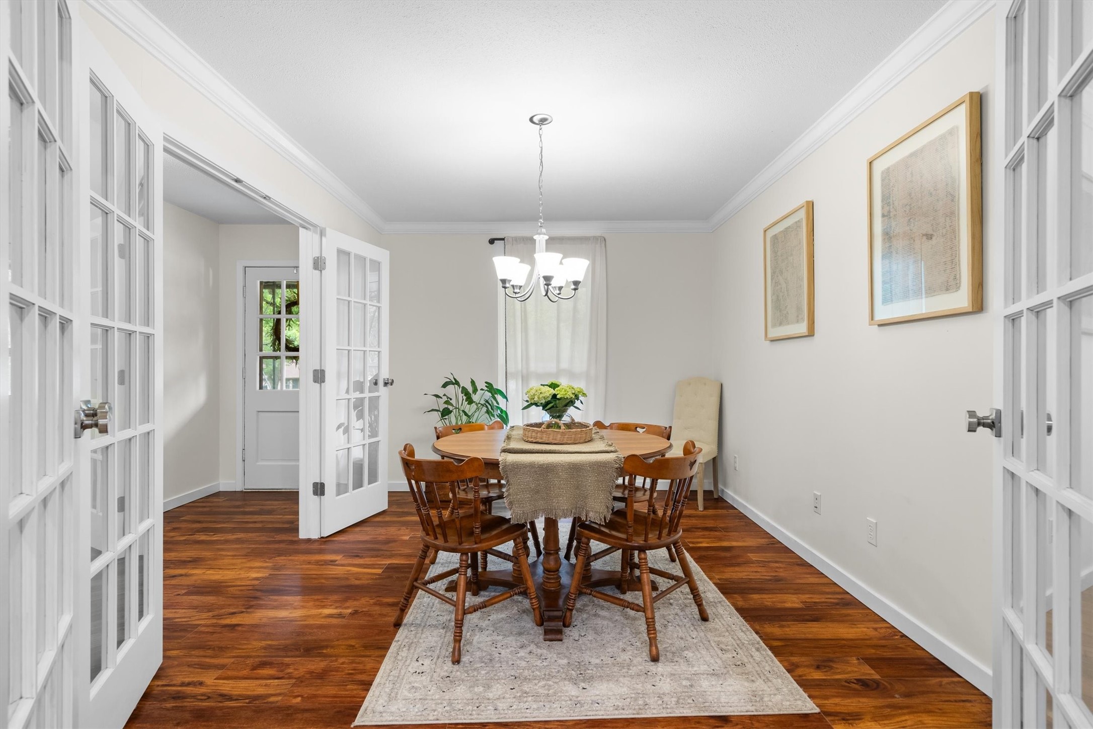 2610 Oak Cliff Lane Arlington TX 76012