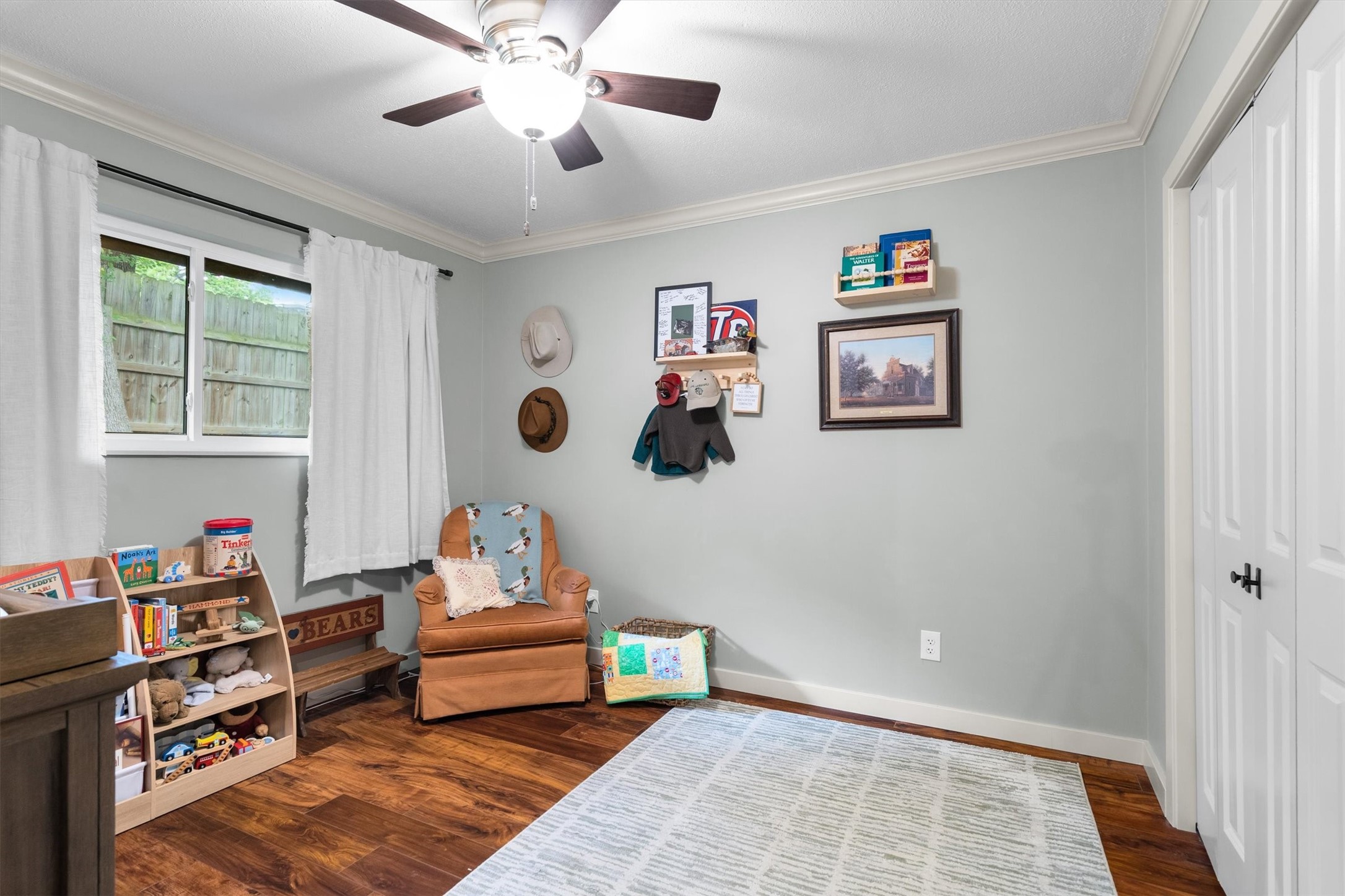 2610 Oak Cliff Lane Arlington TX 76012