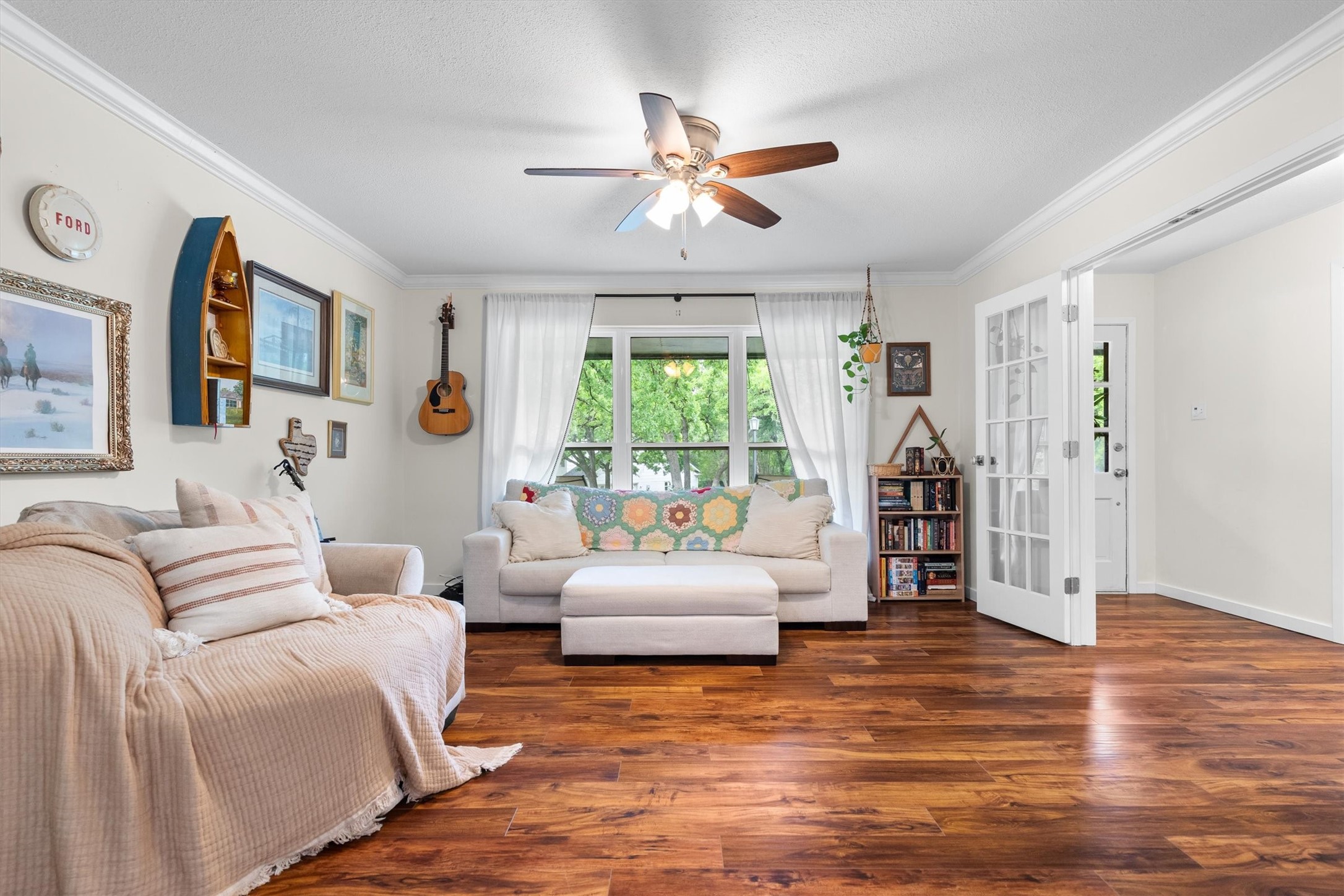 2610 Oak Cliff Lane Arlington TX 76012
