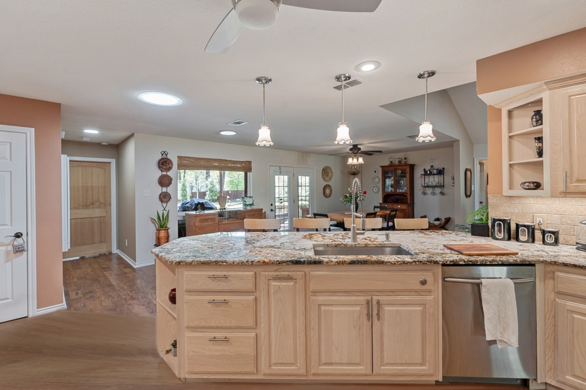 108 Forehand Drive Trinidad TX 75163