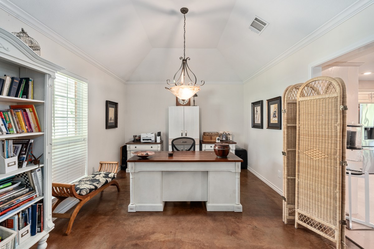 108 Forehand Drive Trinidad TX 75163