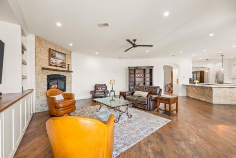 1305 Garza Lane Little Elm TX 75068