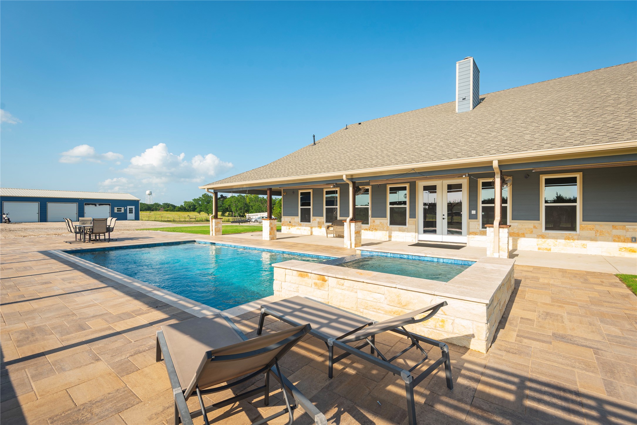 568 County Road 5025 Leonard TX 75452