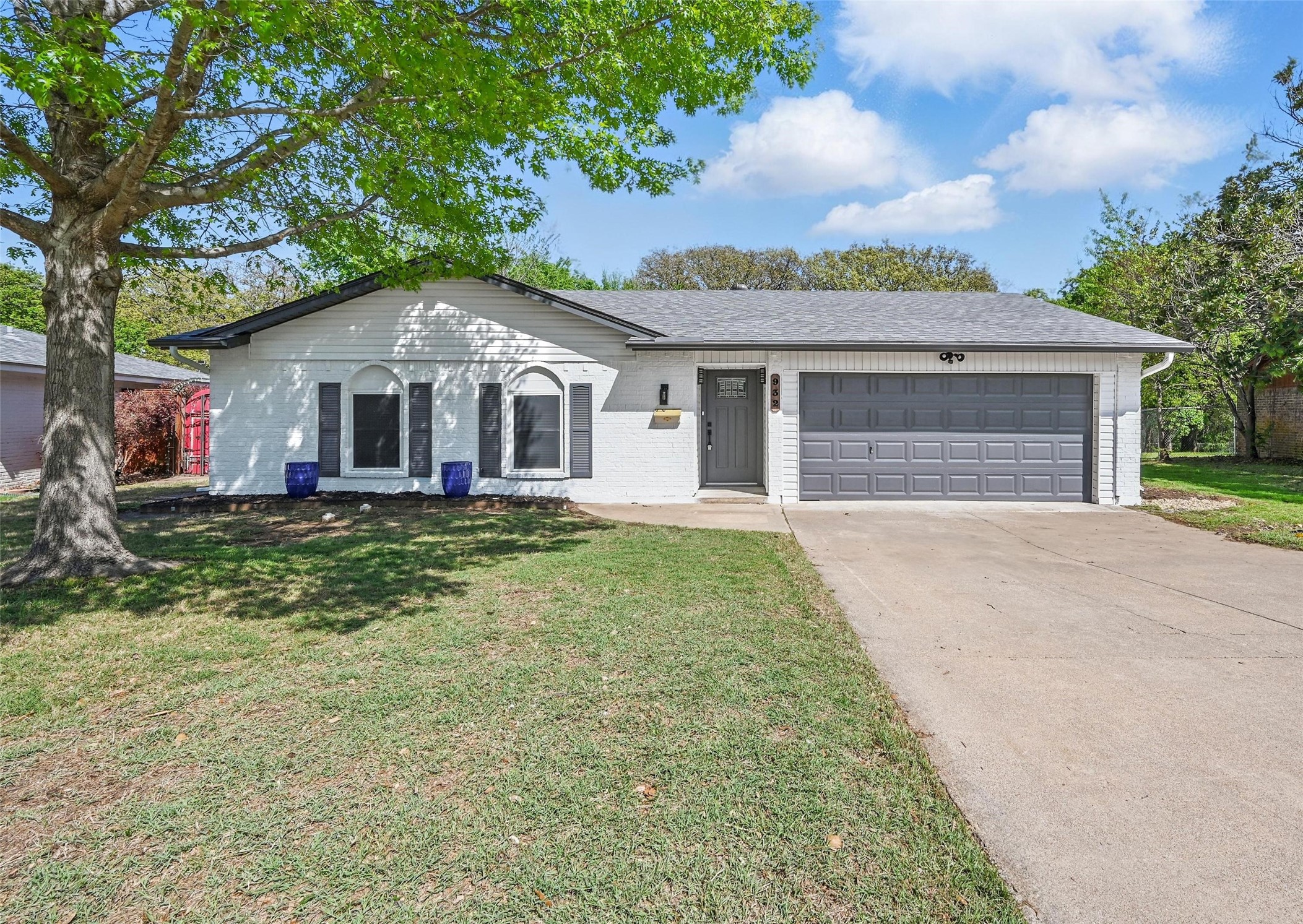 932 Meadowbrook Drive Grapevine TX 76051