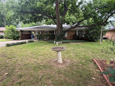 2402 W 5th Avenue Corsicana TX 75110
