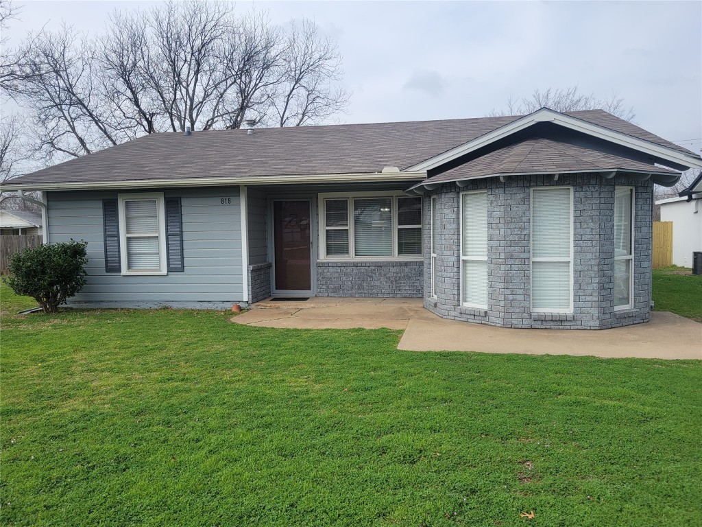 818 Indiana Street Graham TX 76450