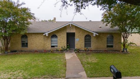 3306 Janwood Lane Garland TX 75044