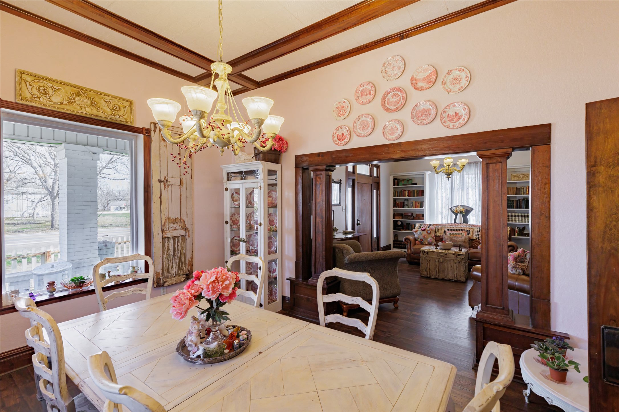 403 W Franklin Street Alvord TX 76225