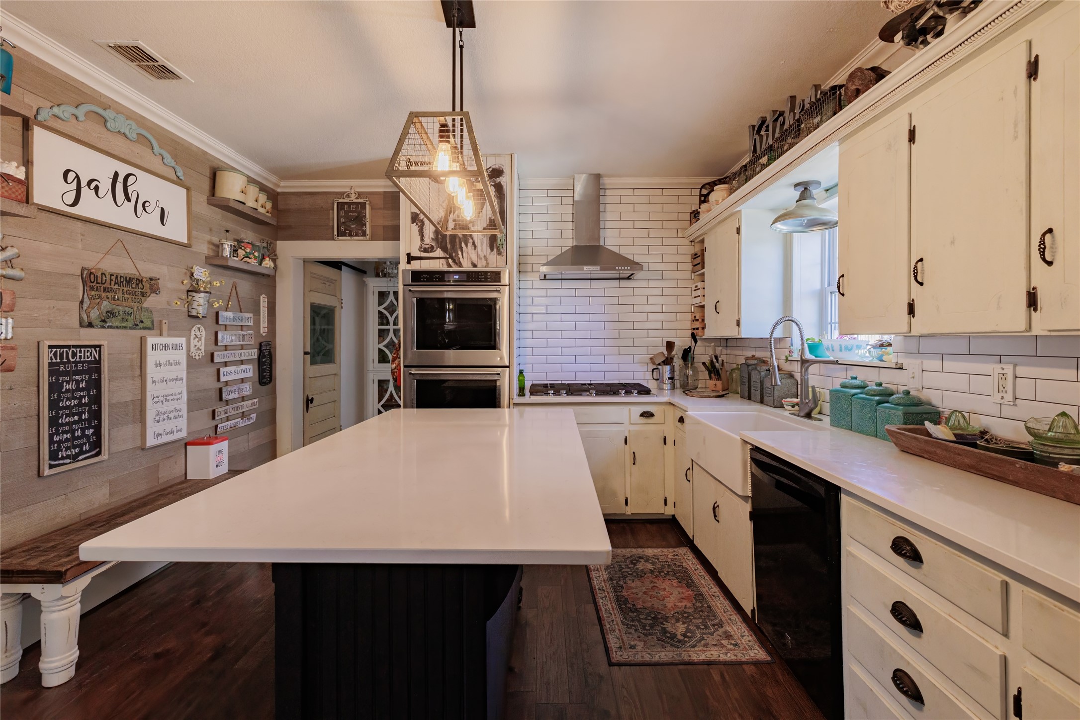 403 W Franklin Street Alvord TX 76225