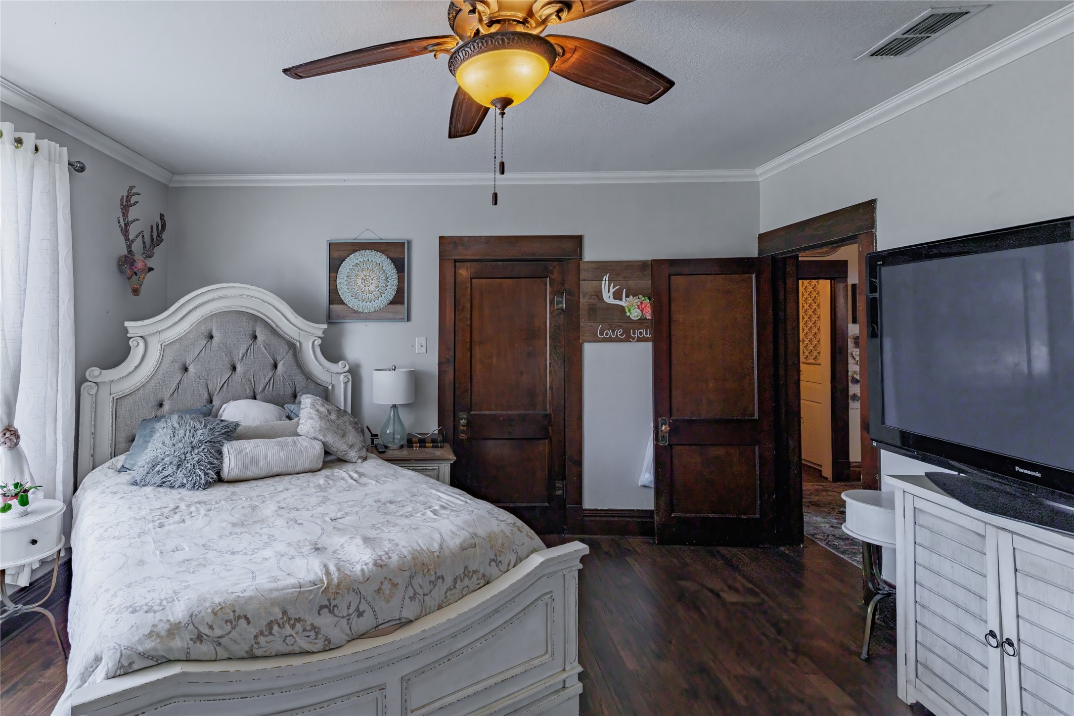 403 W Franklin Street Alvord TX 76225