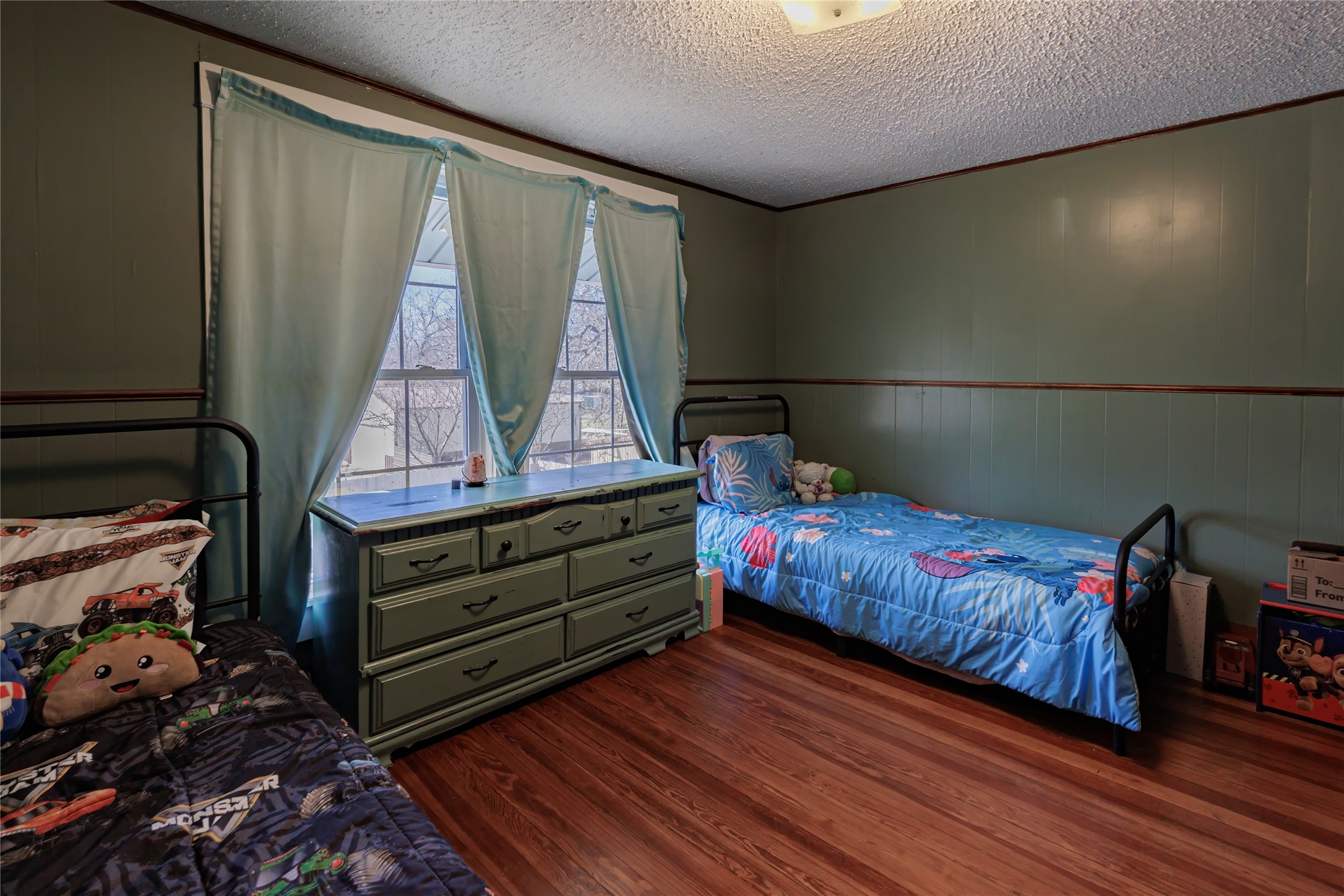 403 W Franklin Street Alvord TX 76225