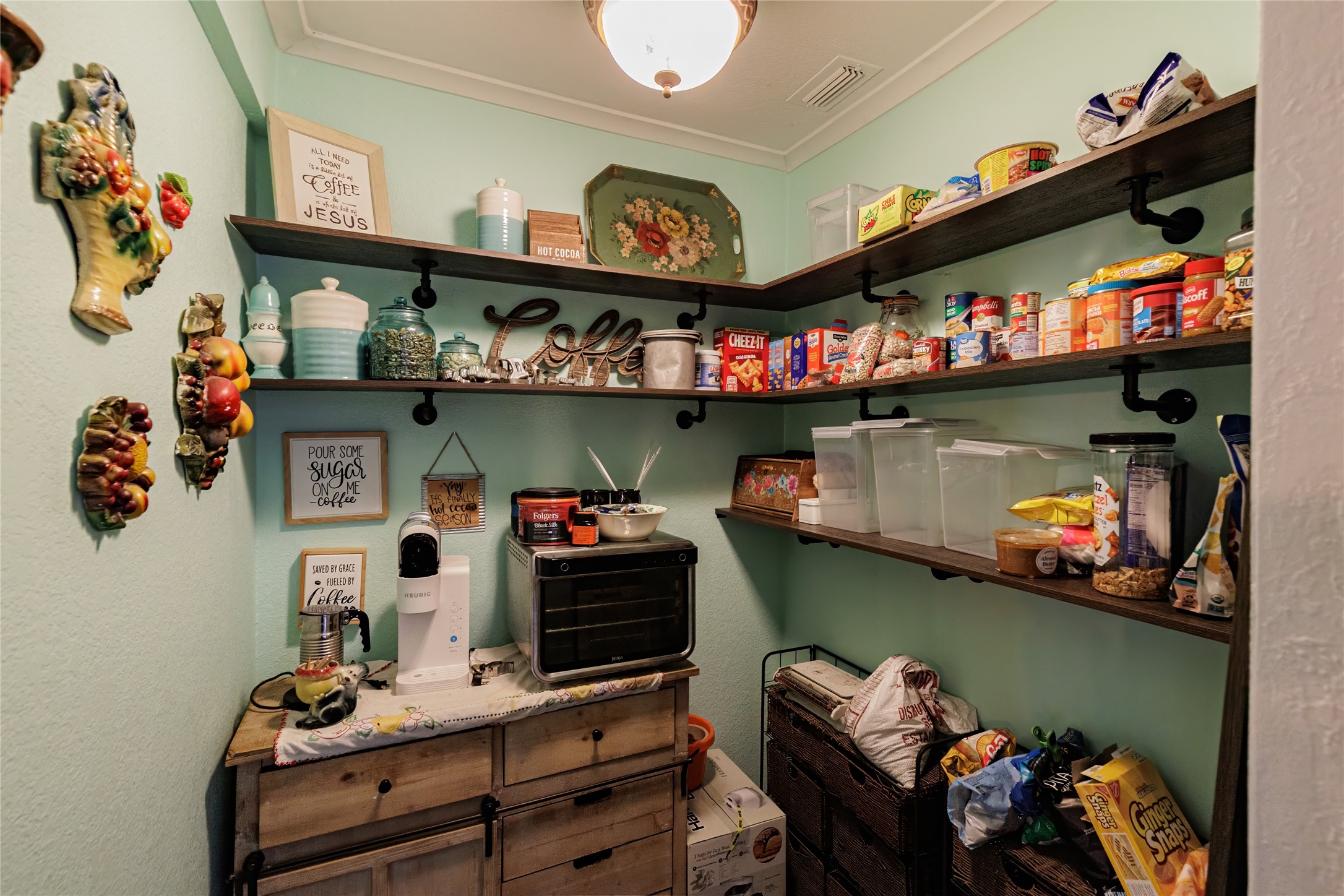 403 W Franklin Street Alvord TX 76225