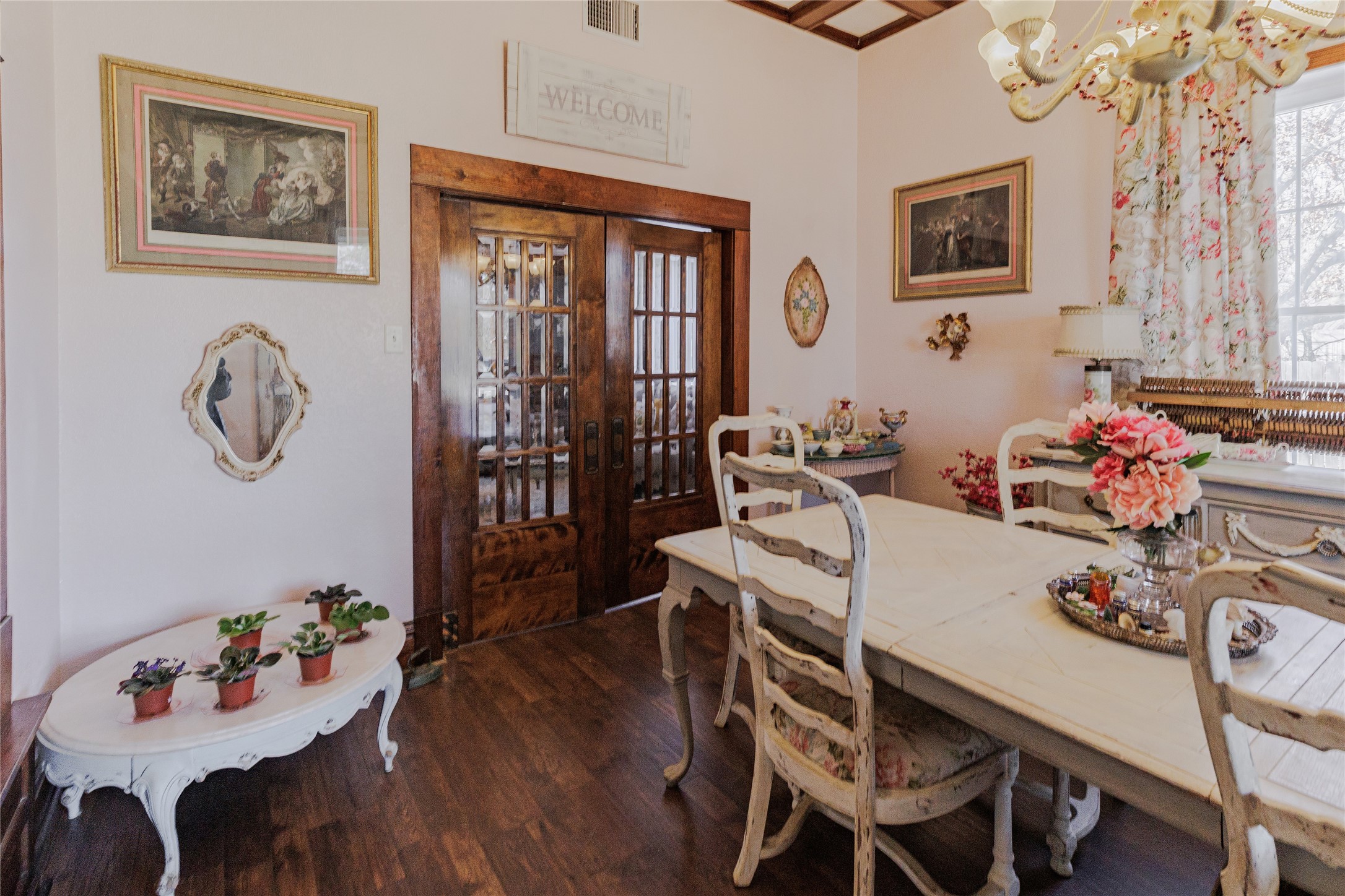 403 W Franklin Street Alvord TX 76225