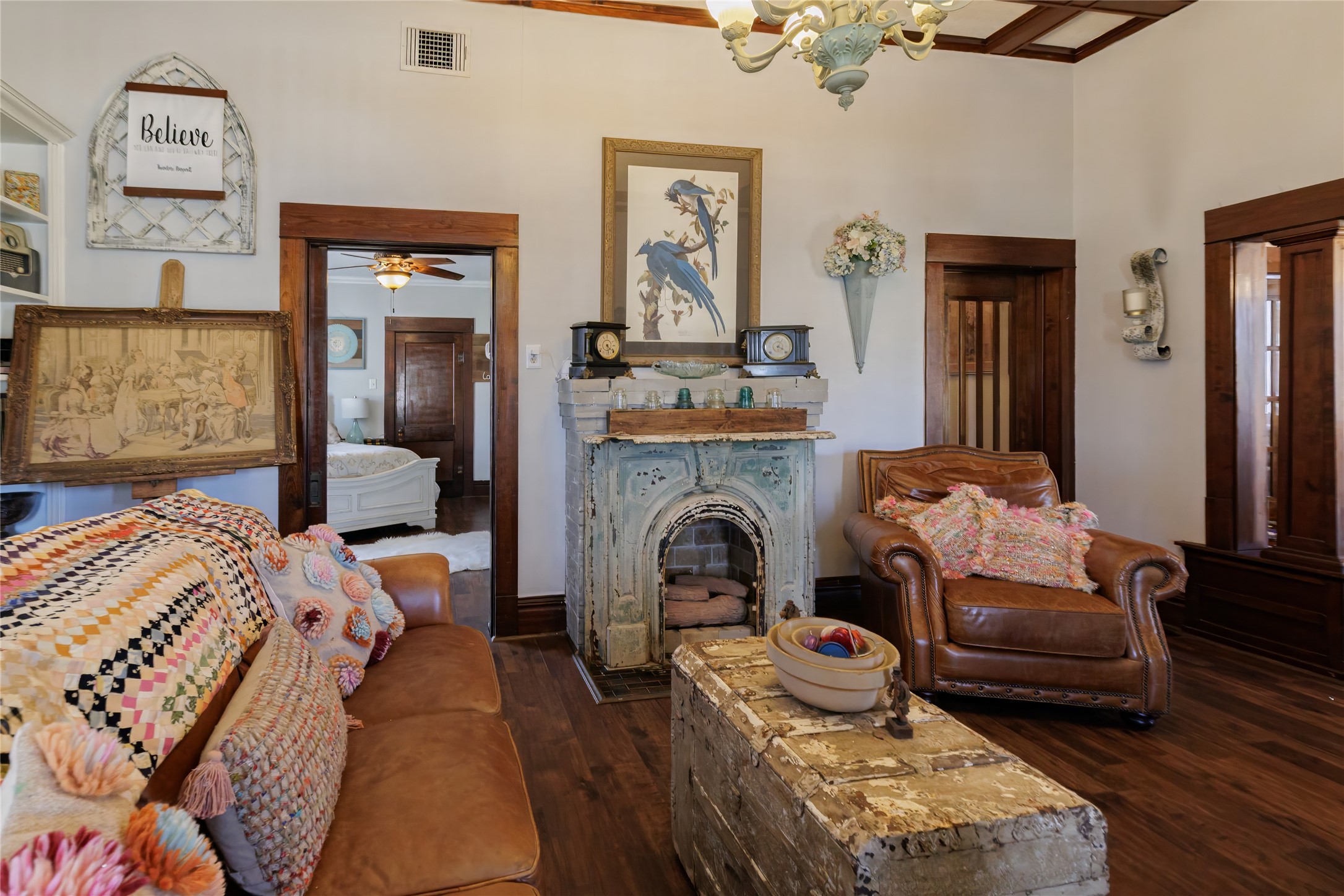 403 W Franklin Street Alvord TX 76225