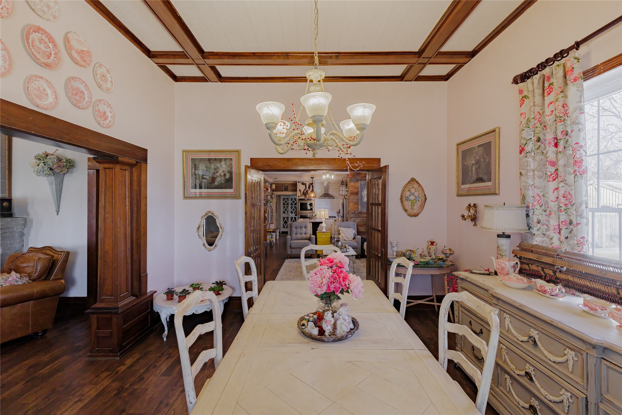 403 W Franklin Street Alvord TX 76225