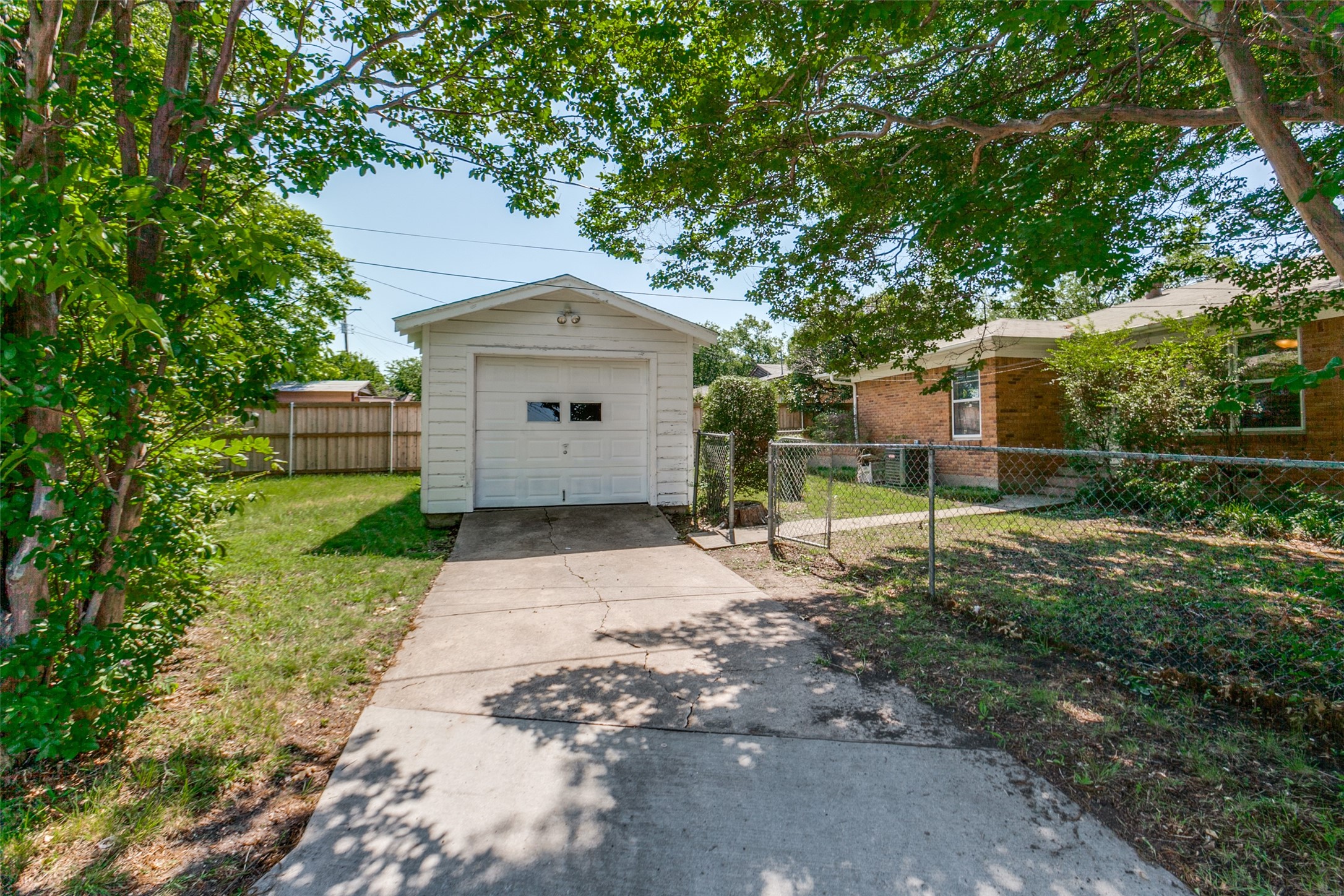 301 Hillcrest Avenue Richardson TX 75081