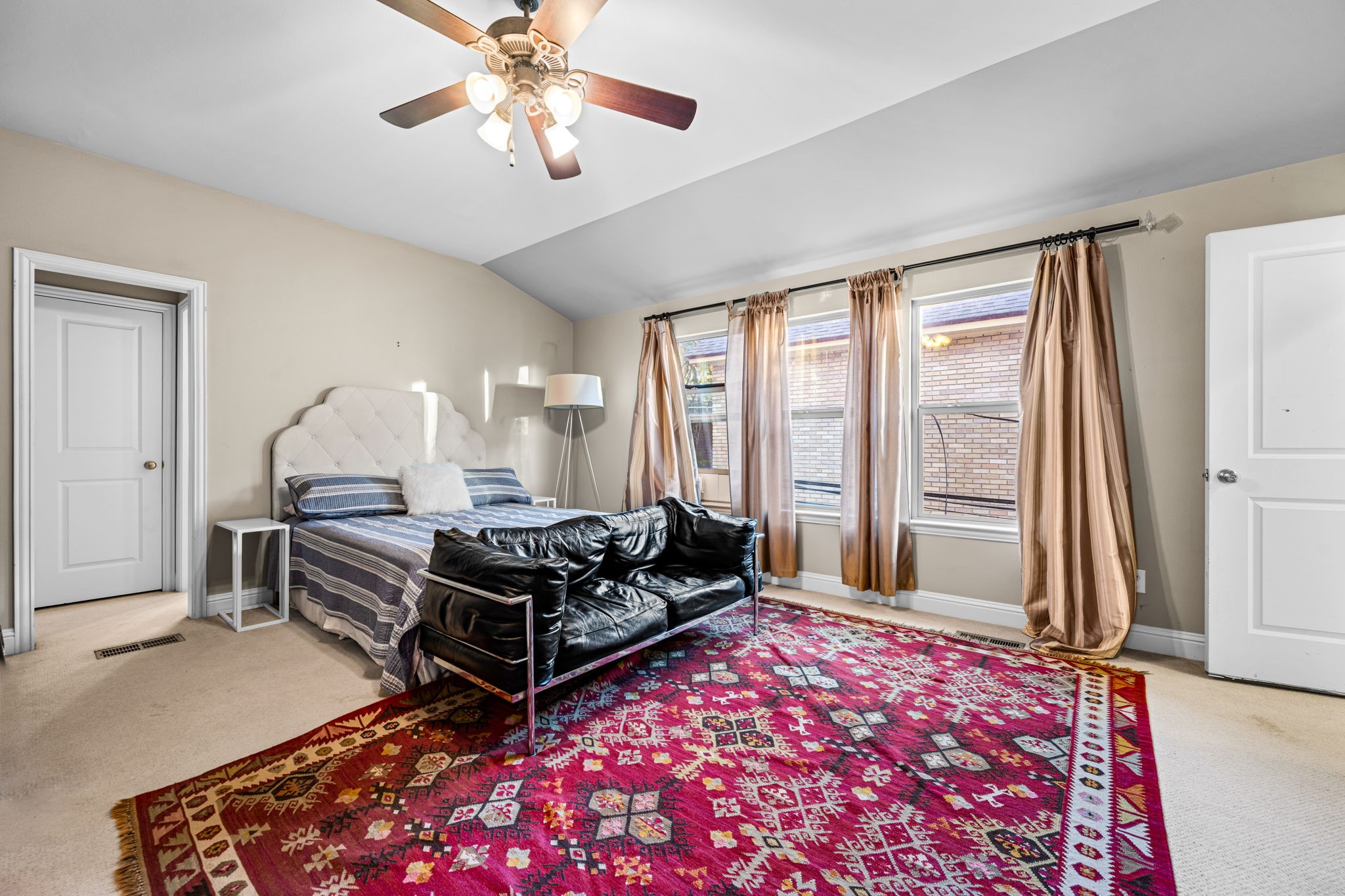 5338 Mercedes Avenue Dallas TX 75206