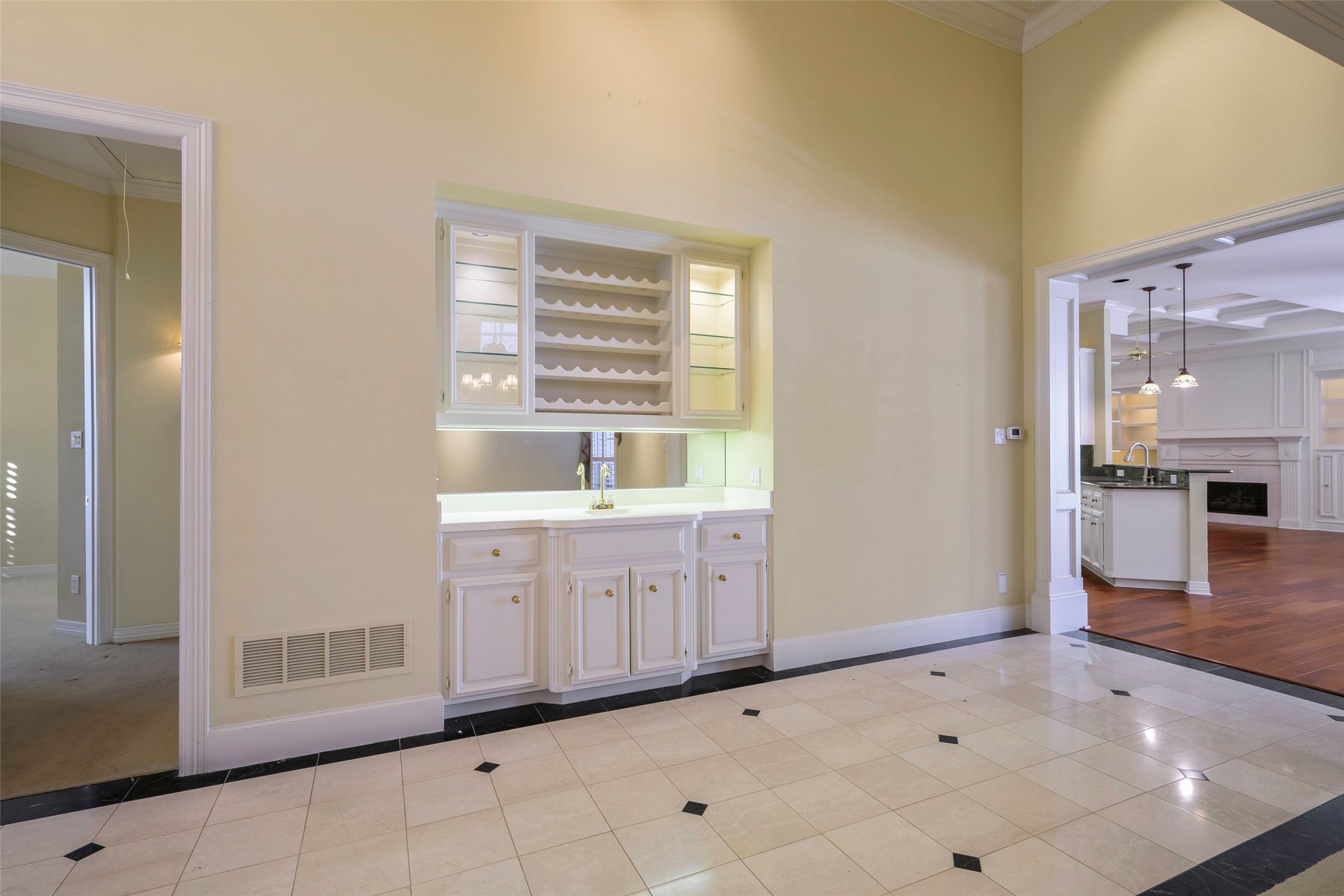 5834 Coolwater Cove Dallas TX 75252
