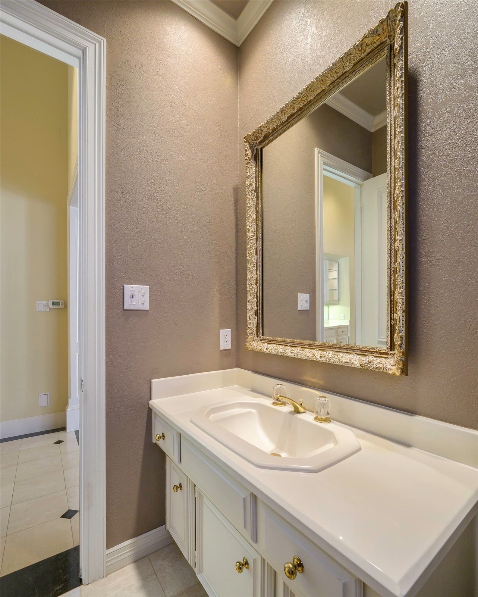 5834 Coolwater Cove Dallas TX 75252